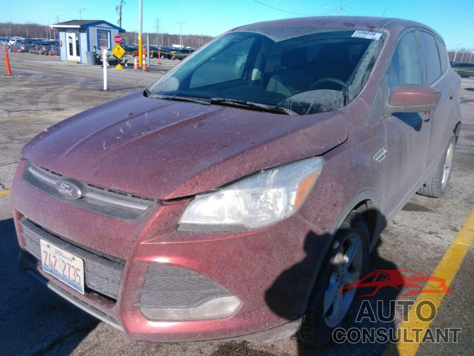 FORD ESCAPE 2016 - 1FMCU0GX2GUB54132