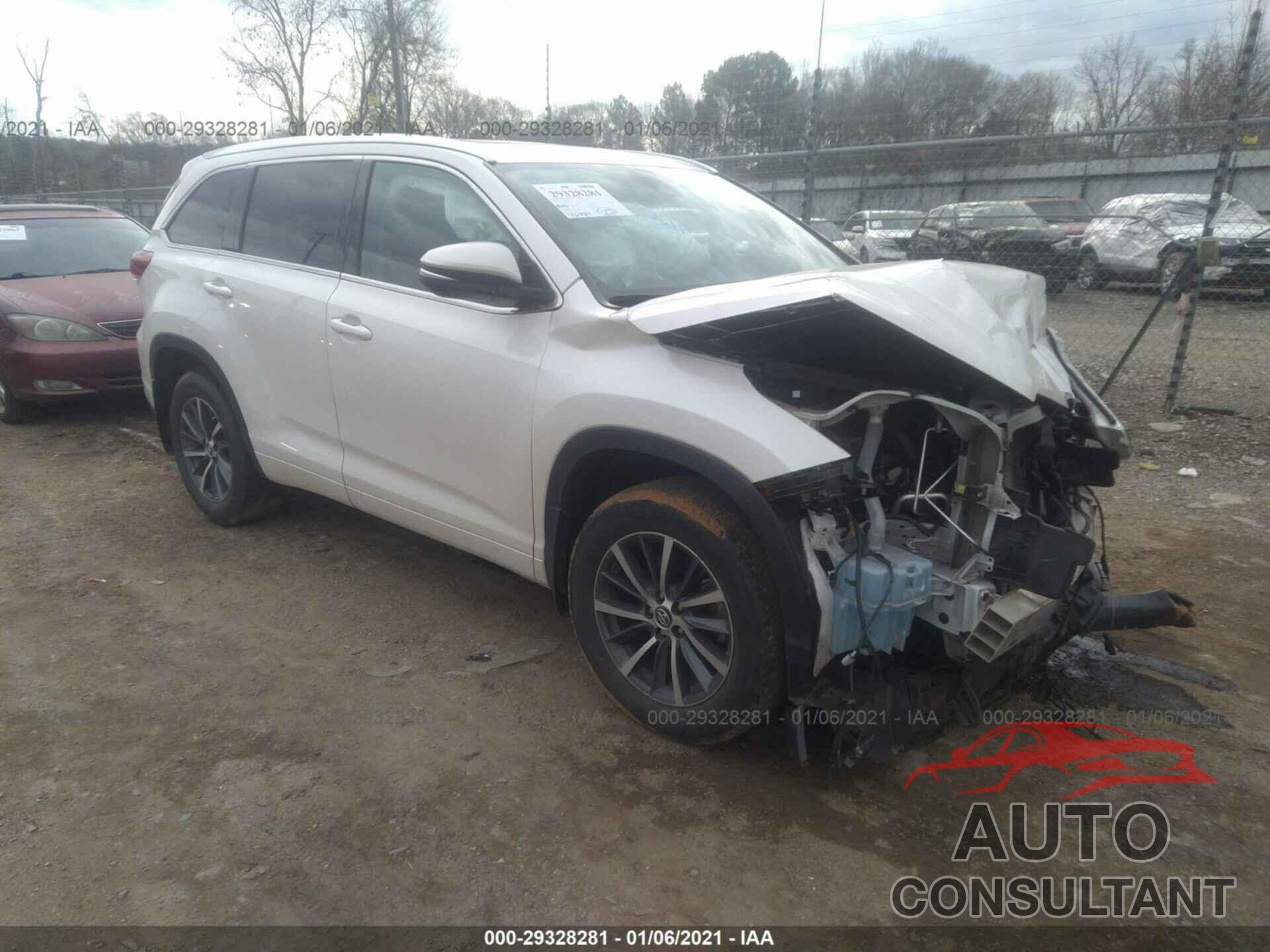 TOYOTA HIGHLANDER 2018 - 5TDKZRFH1JS538978