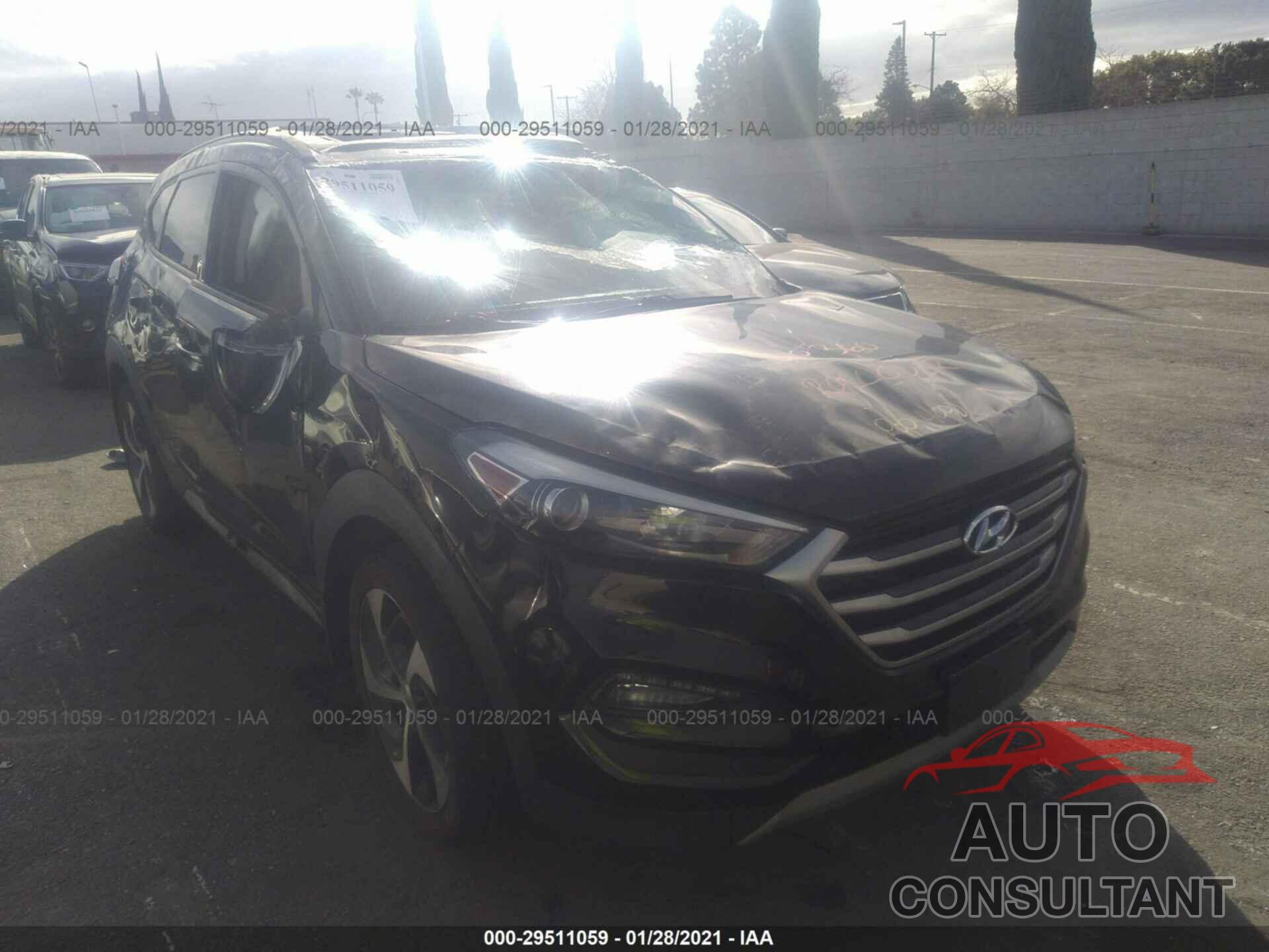 HYUNDAI TUCSON 2018 - KM8J33A25JU744910