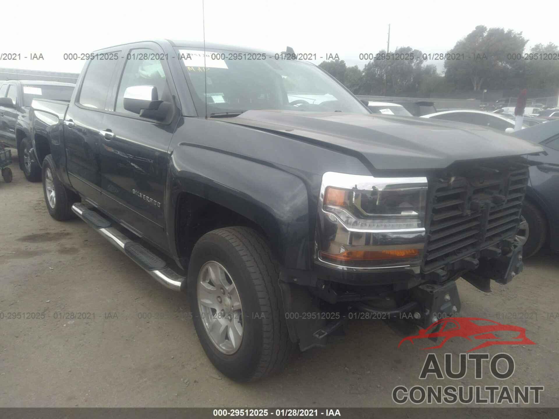 CHEVROLET SILVERADO 1500 2018 - 3GCUCRER5JG280077