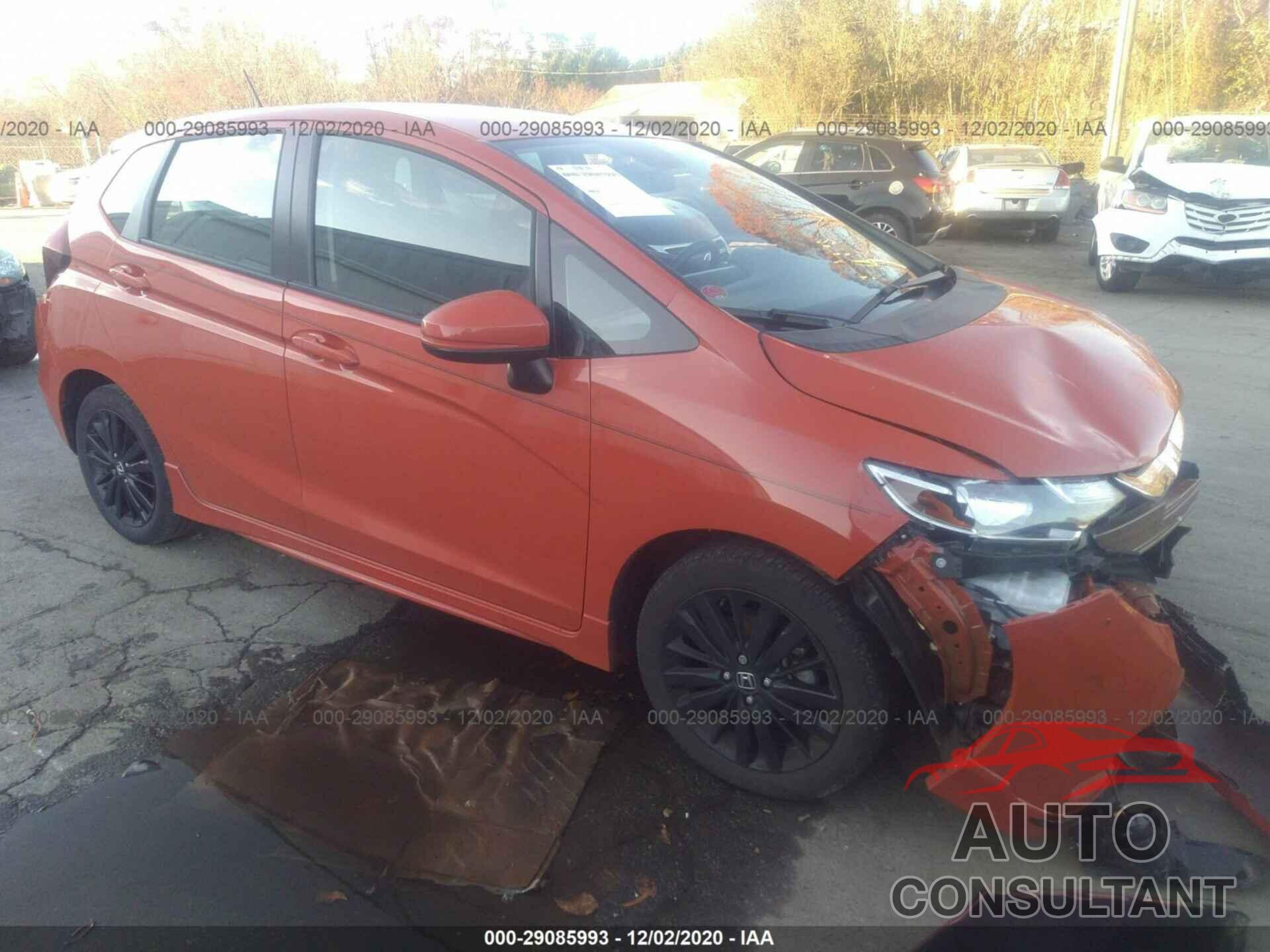 HONDA FIT 2018 - 3HGGK5H66JM716206