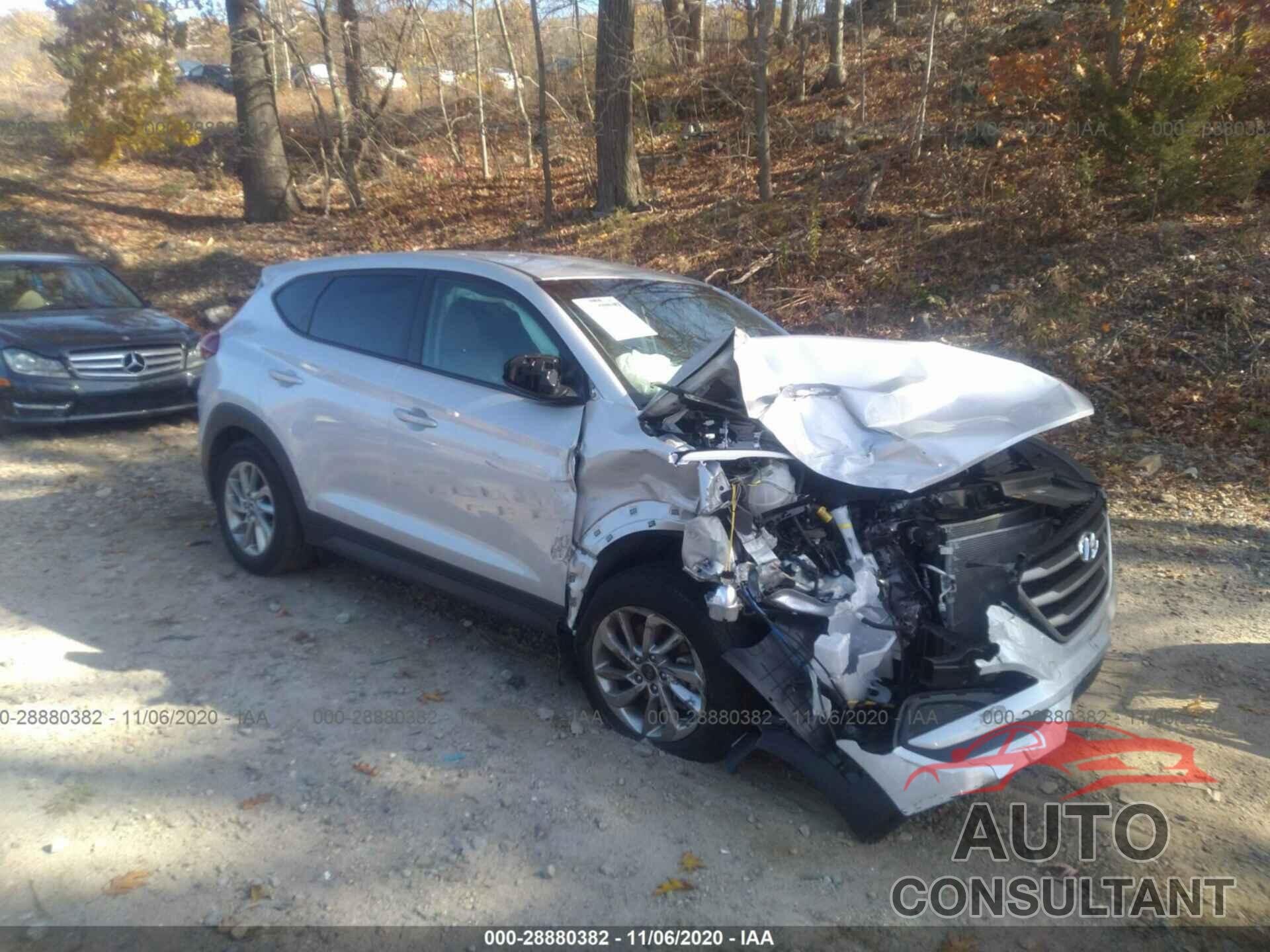 HYUNDAI TUCSON 2018 - KM8J2CA47JU707586