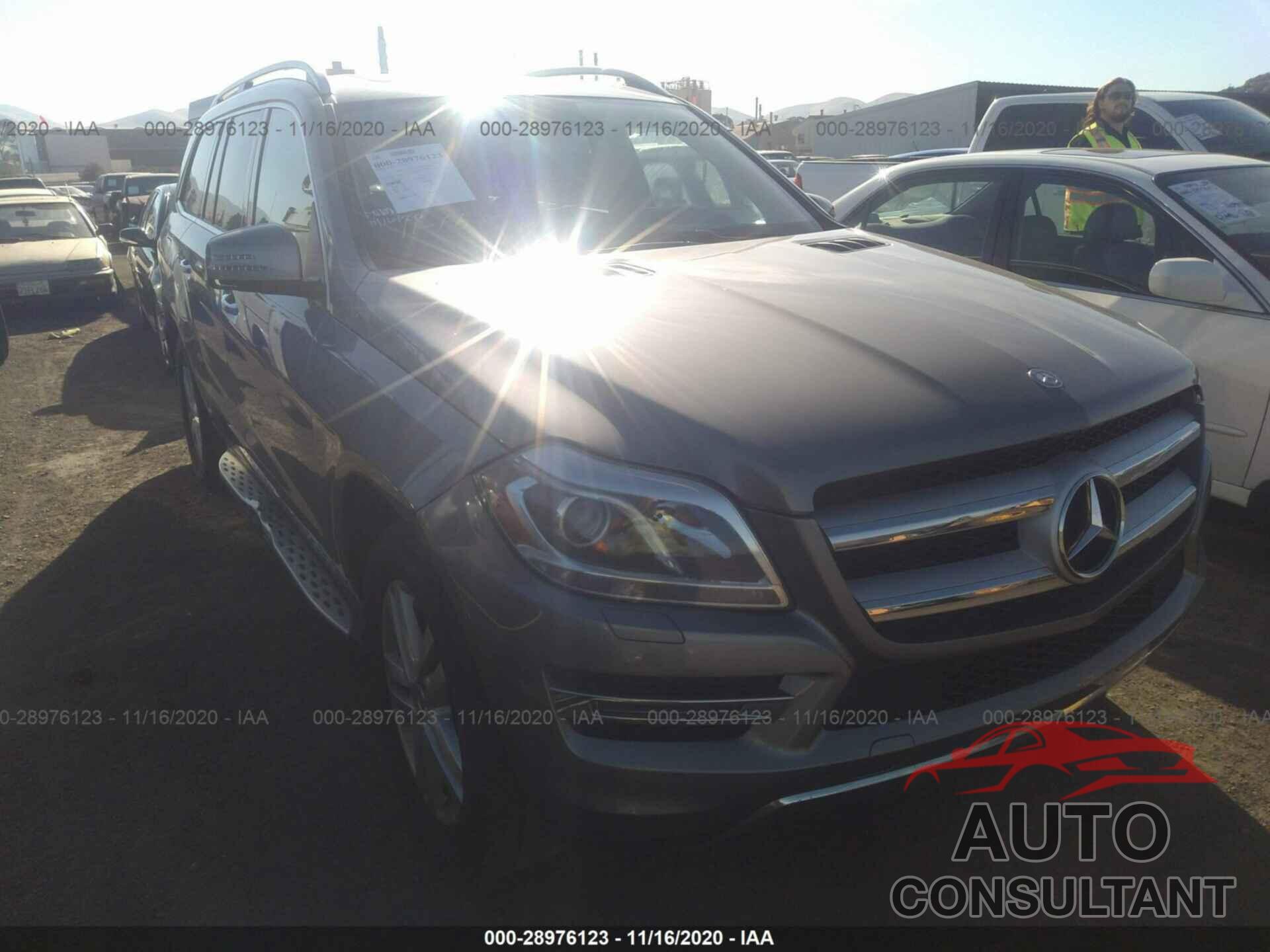 MERCEDES-BENZ GL 2016 - 4JGDF6EE0GA711219