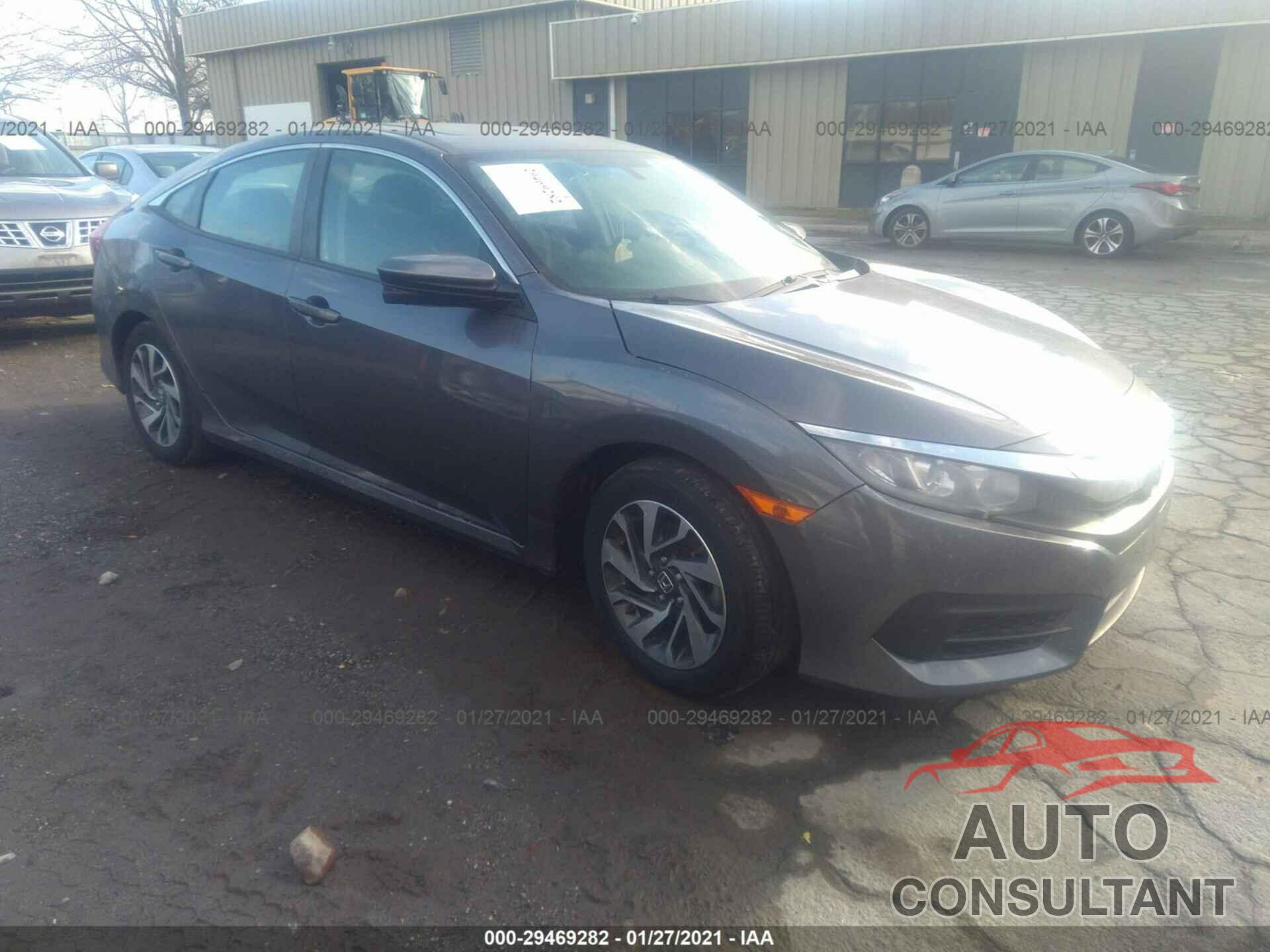 HONDA CIVIC SEDAN 2018 - 2HGFC2F79JH508516