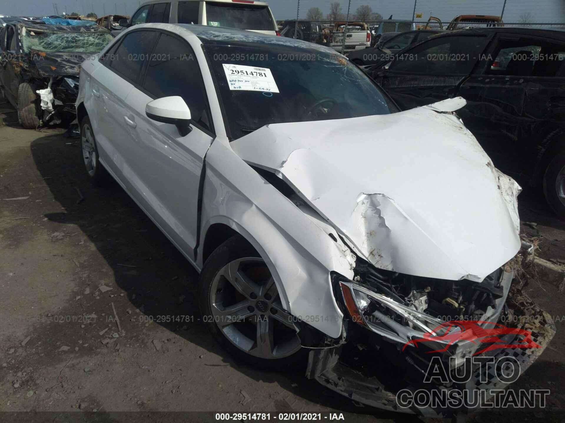 AUDI A3 SEDAN 2017 - WAUB8GFF6H1031651