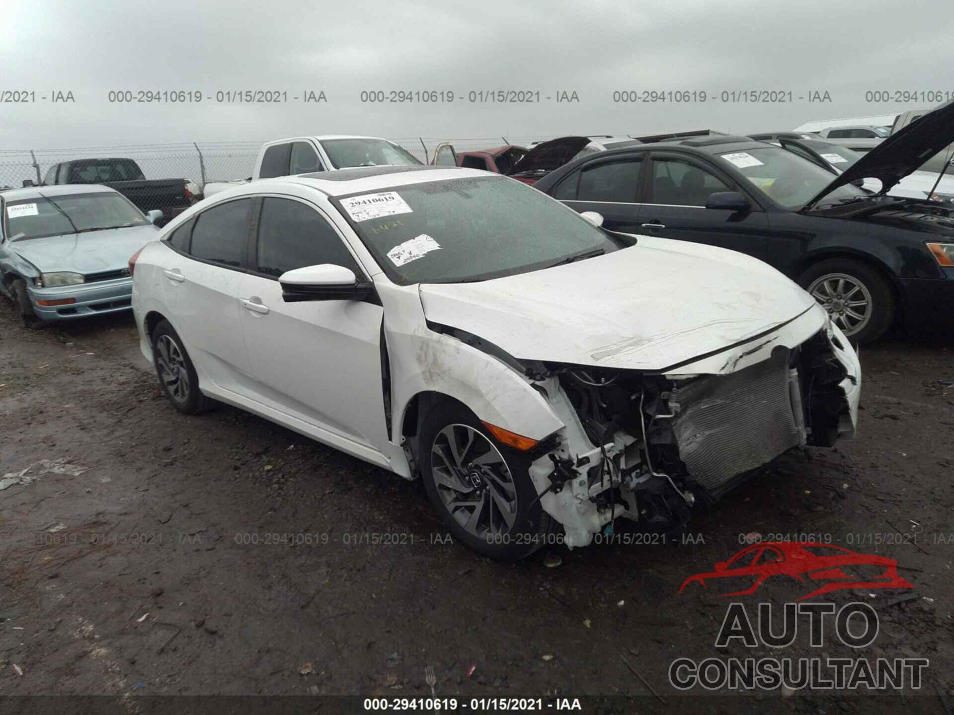 HONDA CIVIC SEDAN 2018 - 2HGFC2F71JH500135