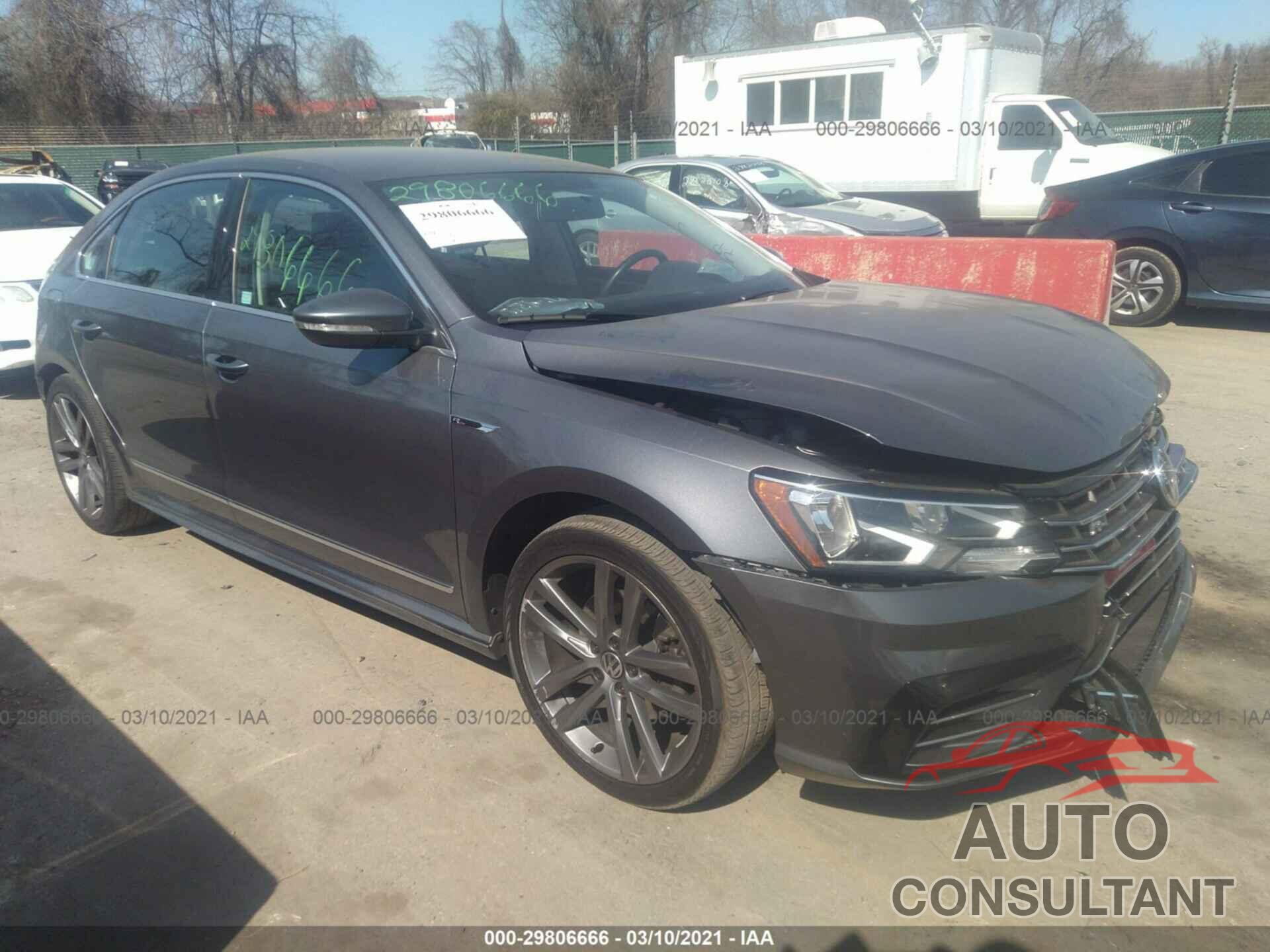 VOLKSWAGEN PASSAT 2017 - 1VWDT7A3XHC046985