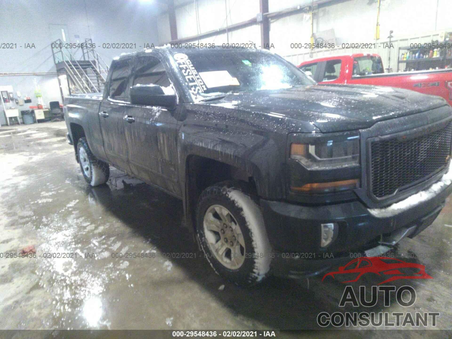 CHEVROLET SILVERADO 1500 2017 - 1GCVKREC2HZ222523
