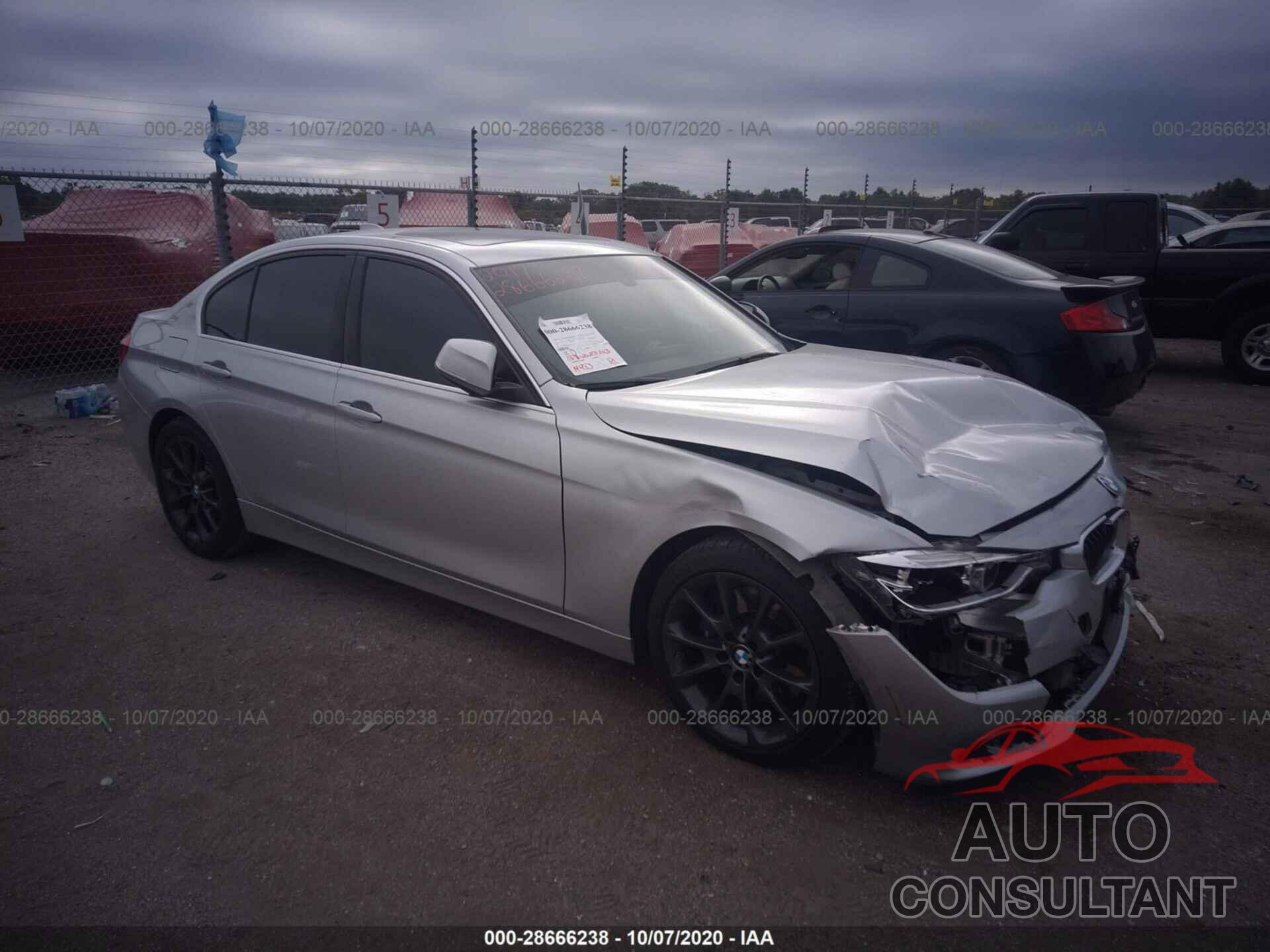 BMW 3 SERIES 2017 - WBA8B9C32HK885113