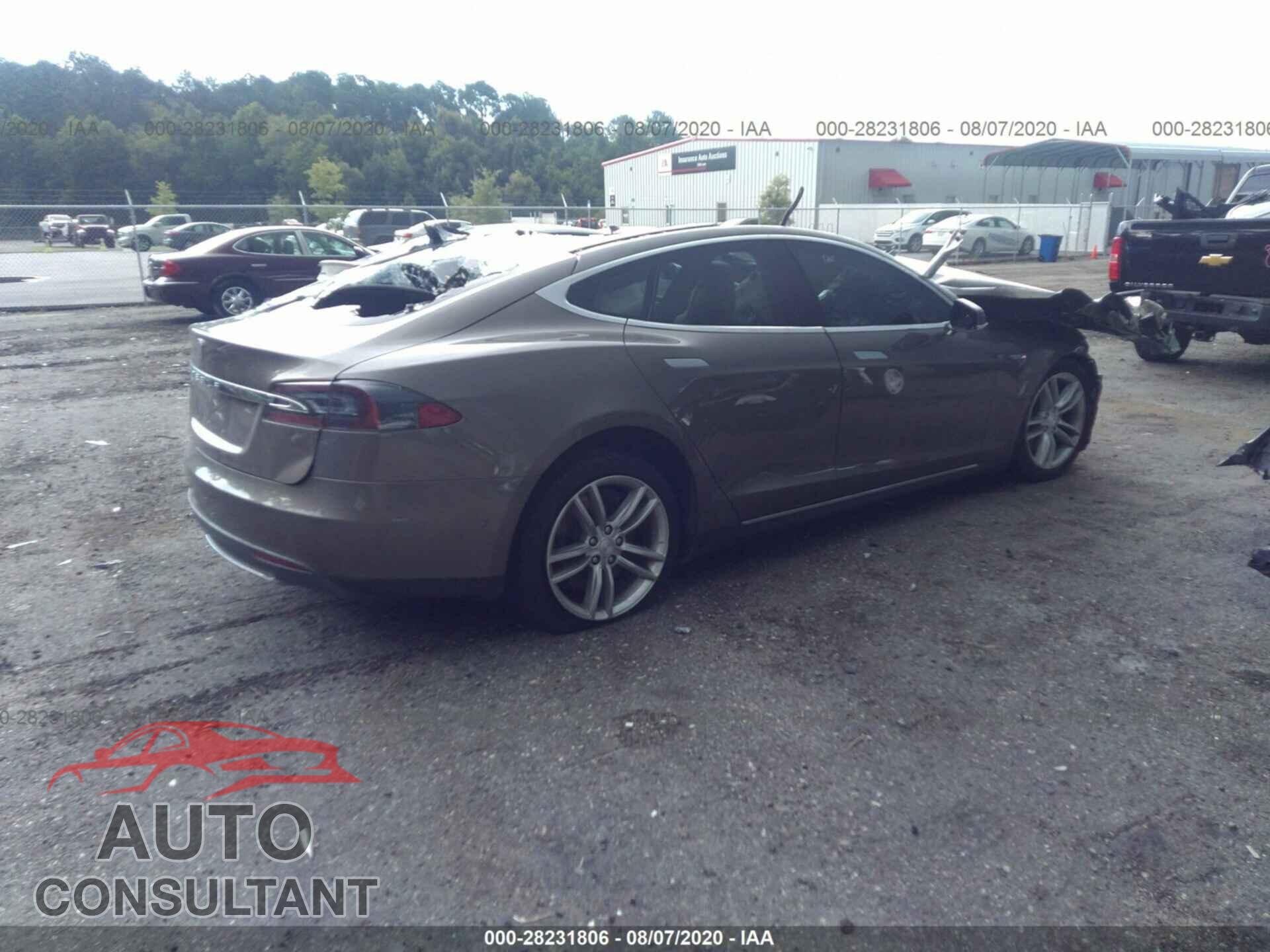 TESLA MODEL S 2015 - 5YJSA1E28FF109483