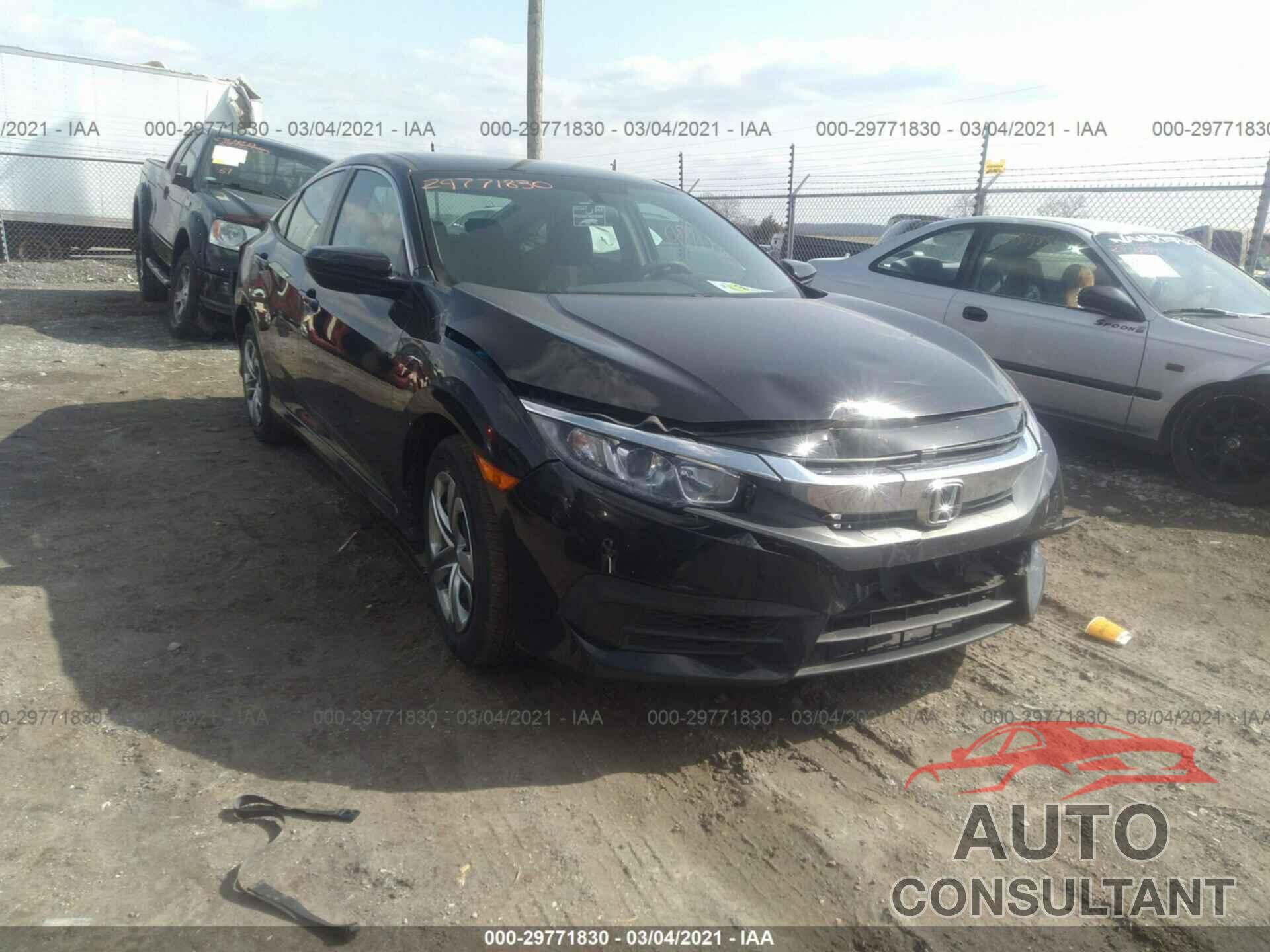 HONDA CIVIC SEDAN 2018 - 19XFC2E59JE014392