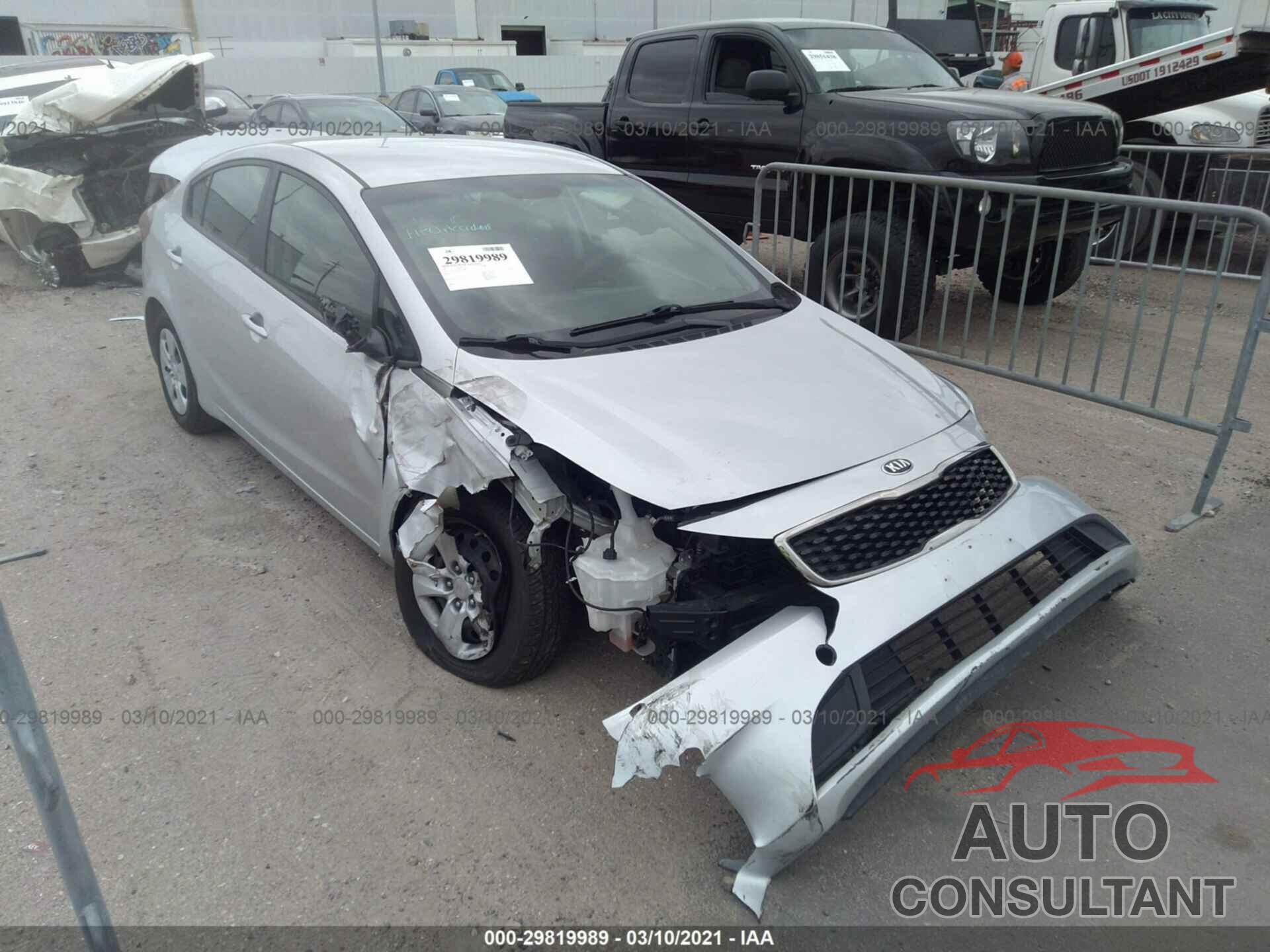 KIA FORTE 2017 - 3KPFK4A77HE128956