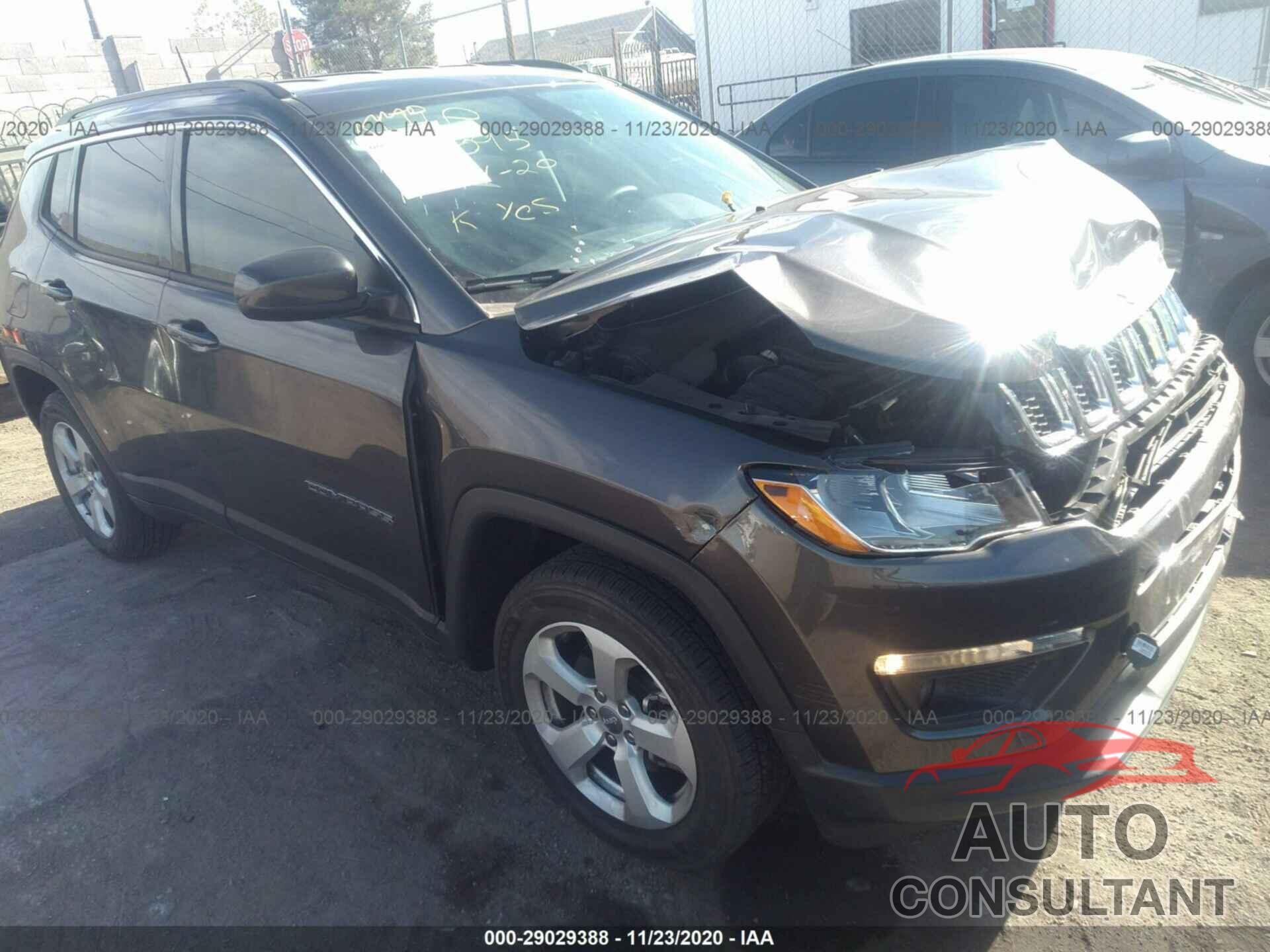 JEEP COMPASS 2018 - 3C4NJDBB4JT181021