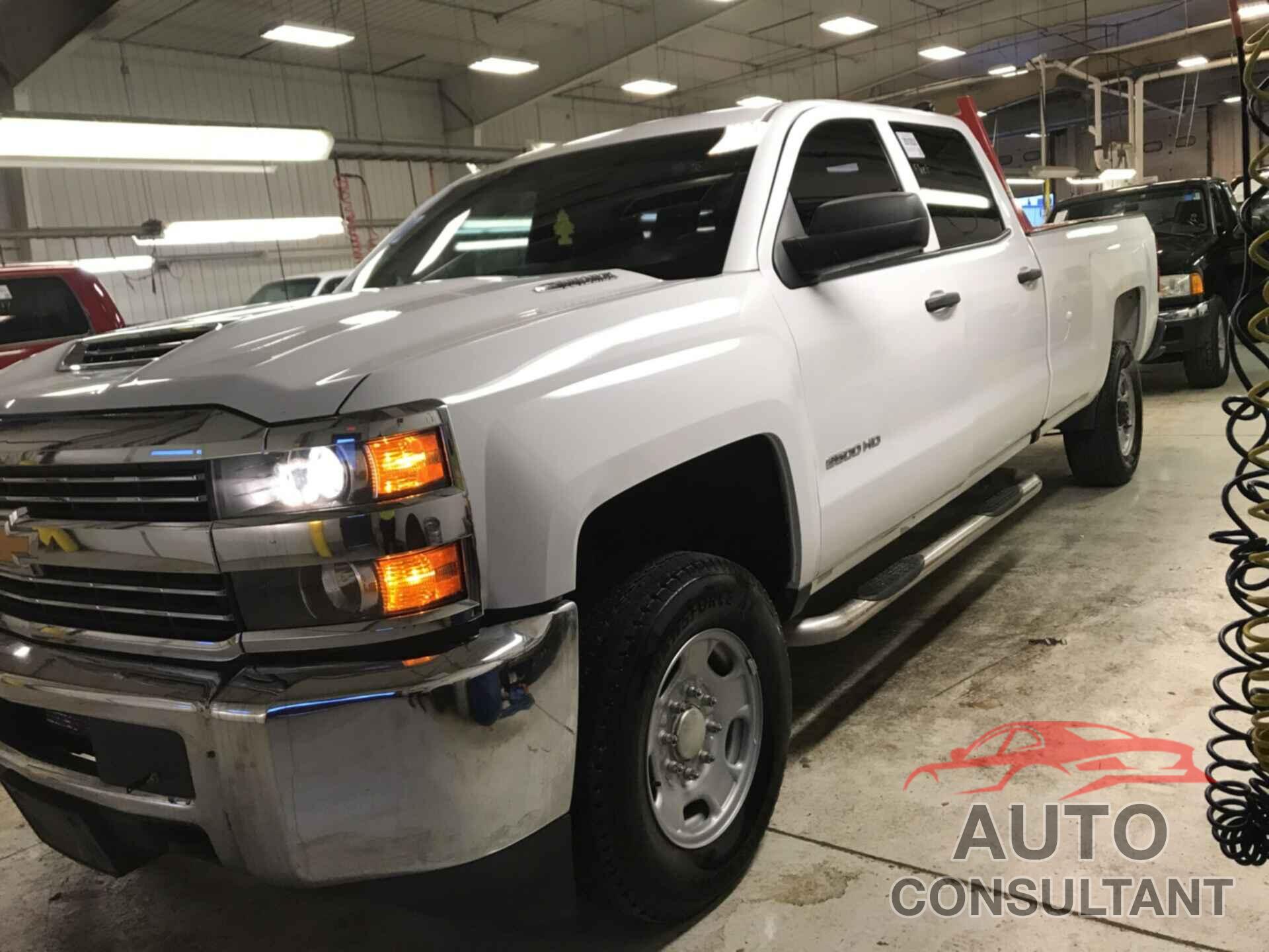 CHEVROLET SILVERADO 2500HD 2017 - 1GC1KUEYXHF231677