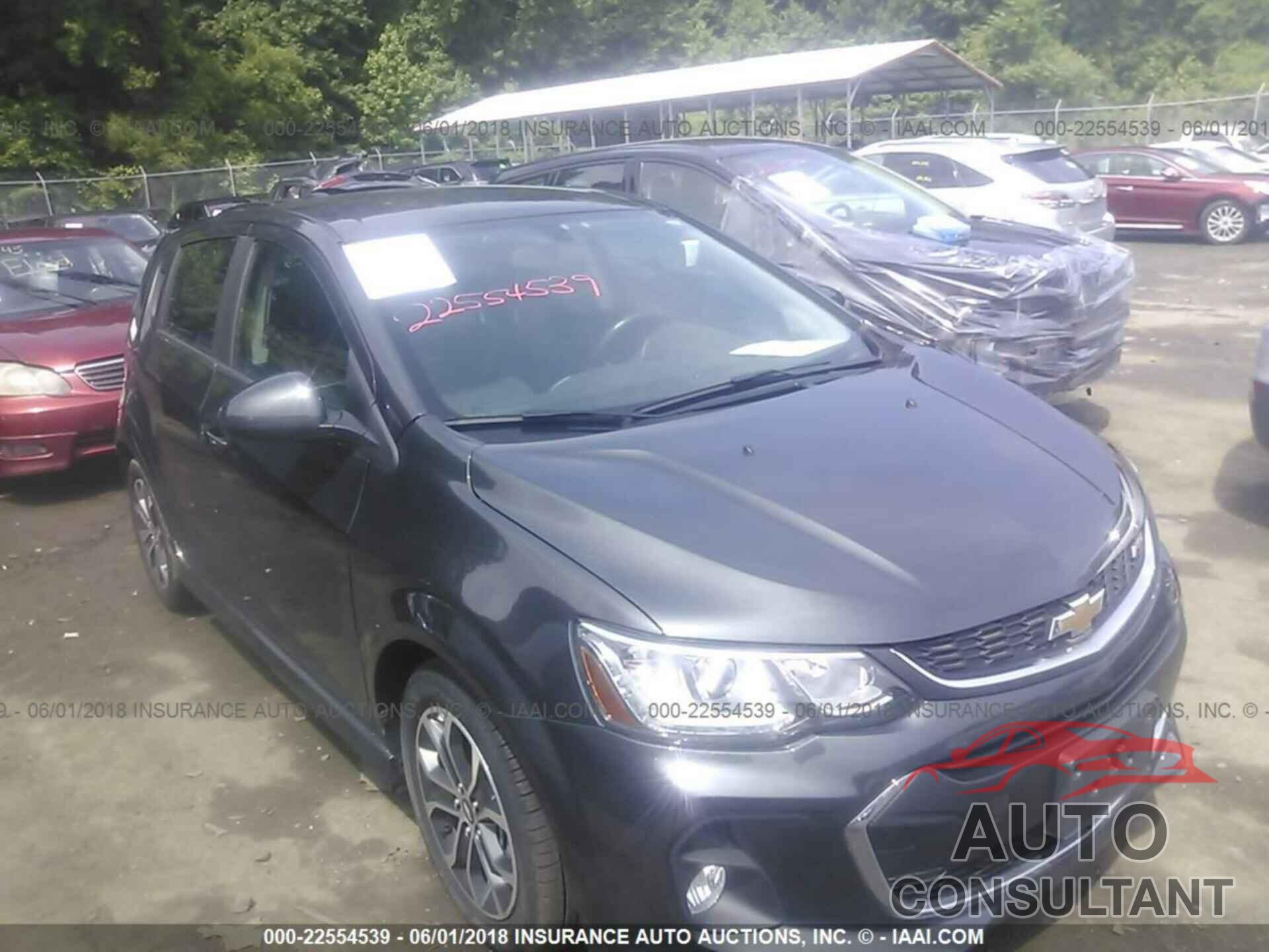 Chevrolet Sonic 2017 - 1G1JD6SG8H4167614