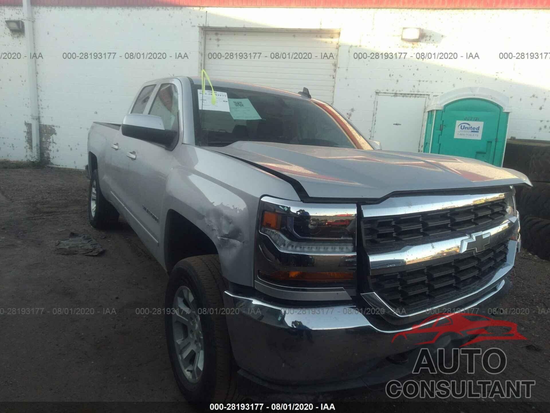 CHEVROLET SILVERADO 1500 2018 - 1GCVKREH3JZ309722