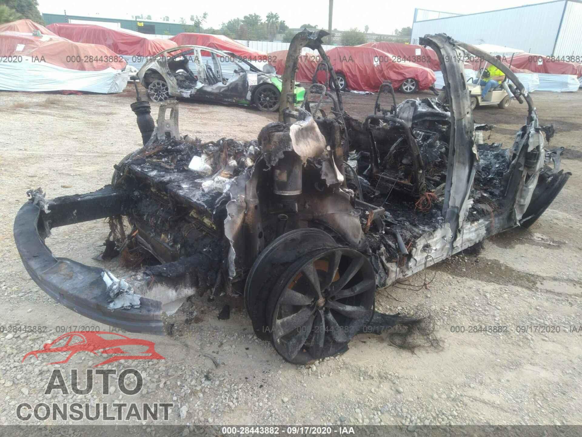 TESLA MODEL X 2017 - 5YJXCAE22HF061224