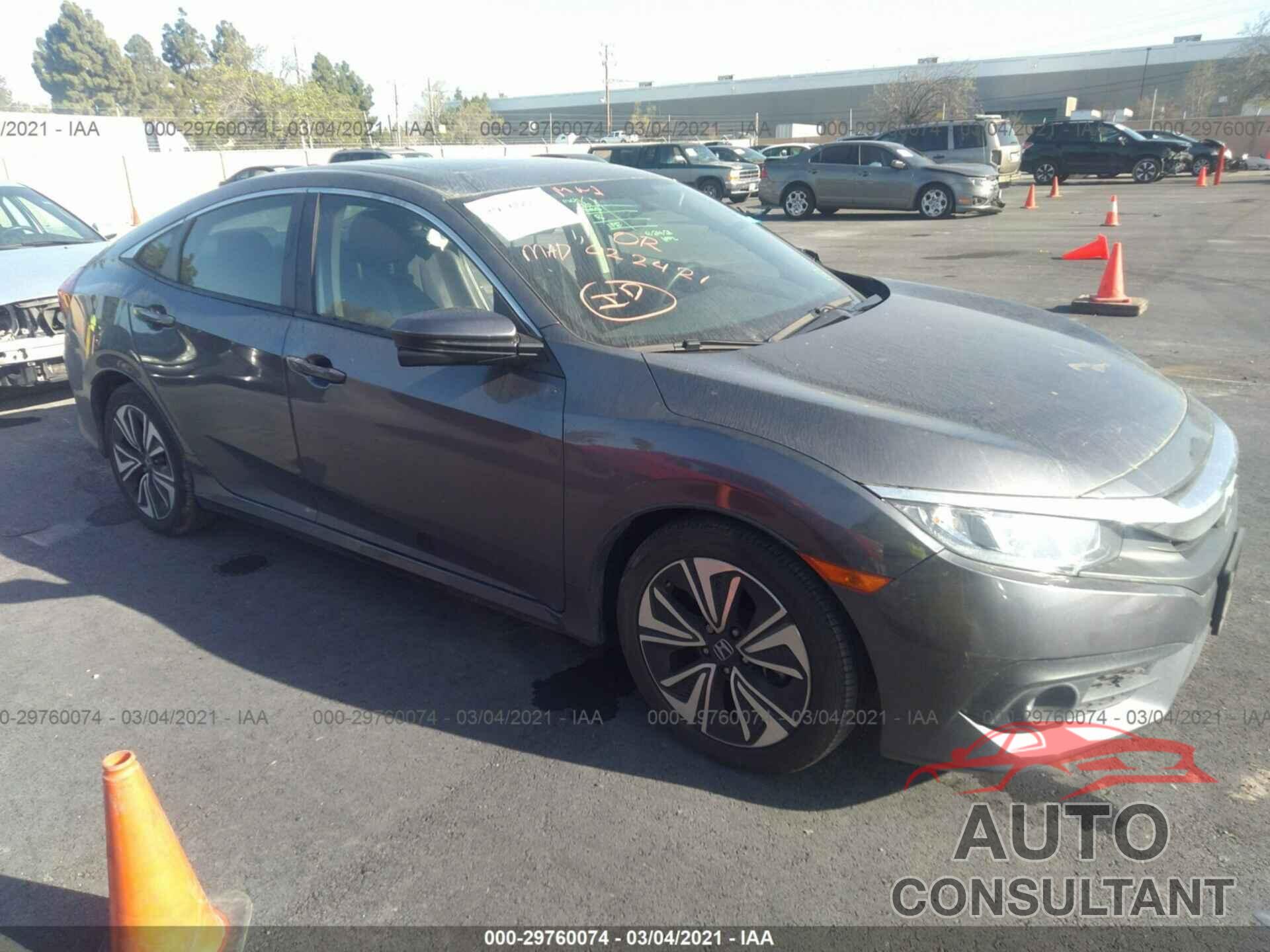 HONDA CIVIC SEDAN 2018 - JHMFC1F31JX014246