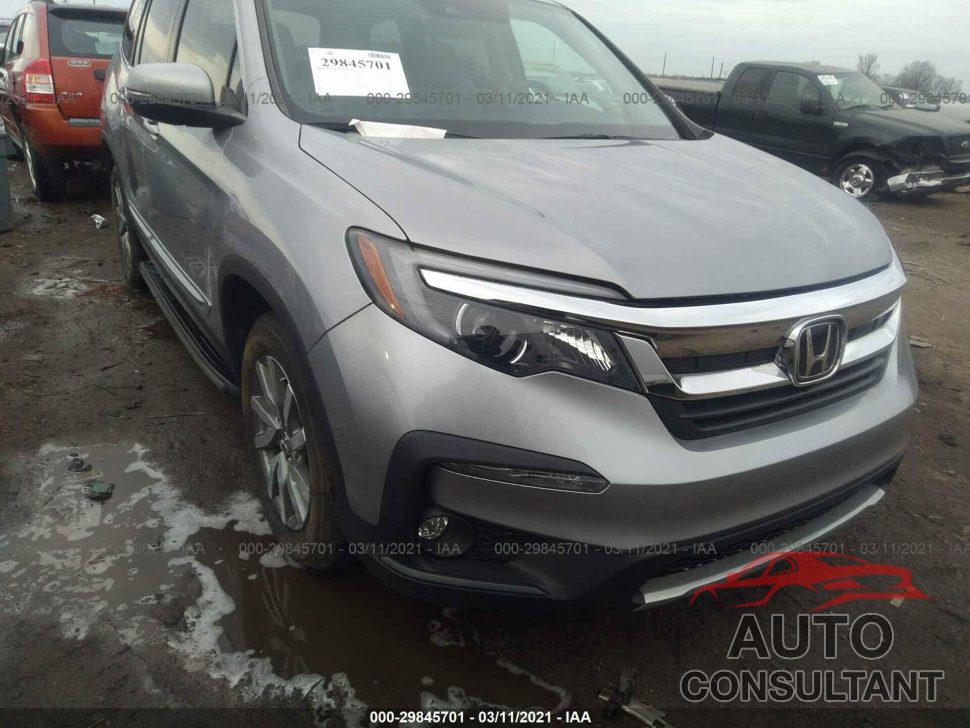 HONDA PILOT 2019 - 5FNYF5H50KB009168