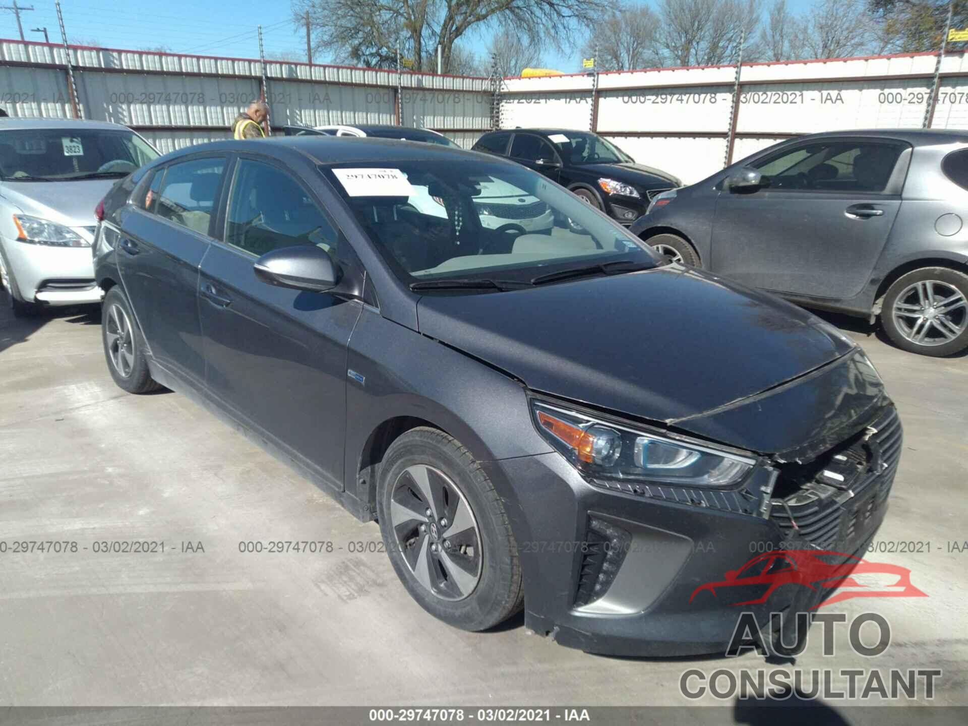 HYUNDAI IONIQ HYBRID 2019 - KMHC75LCXKU117717