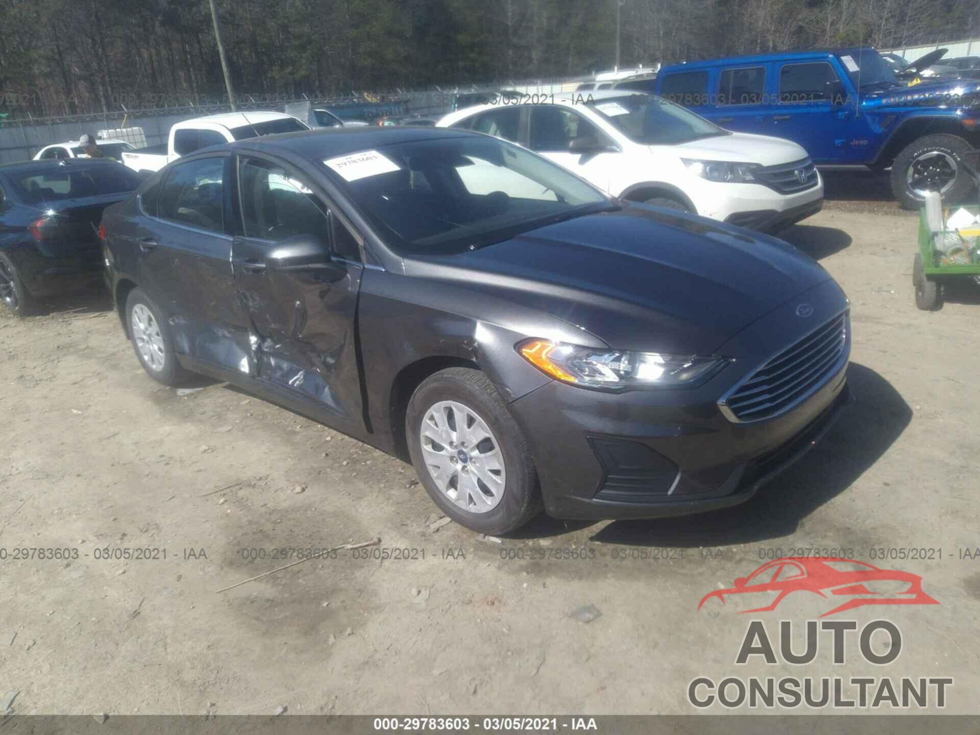 FORD FUSION 2019 - 3FA6P0G70KR111648