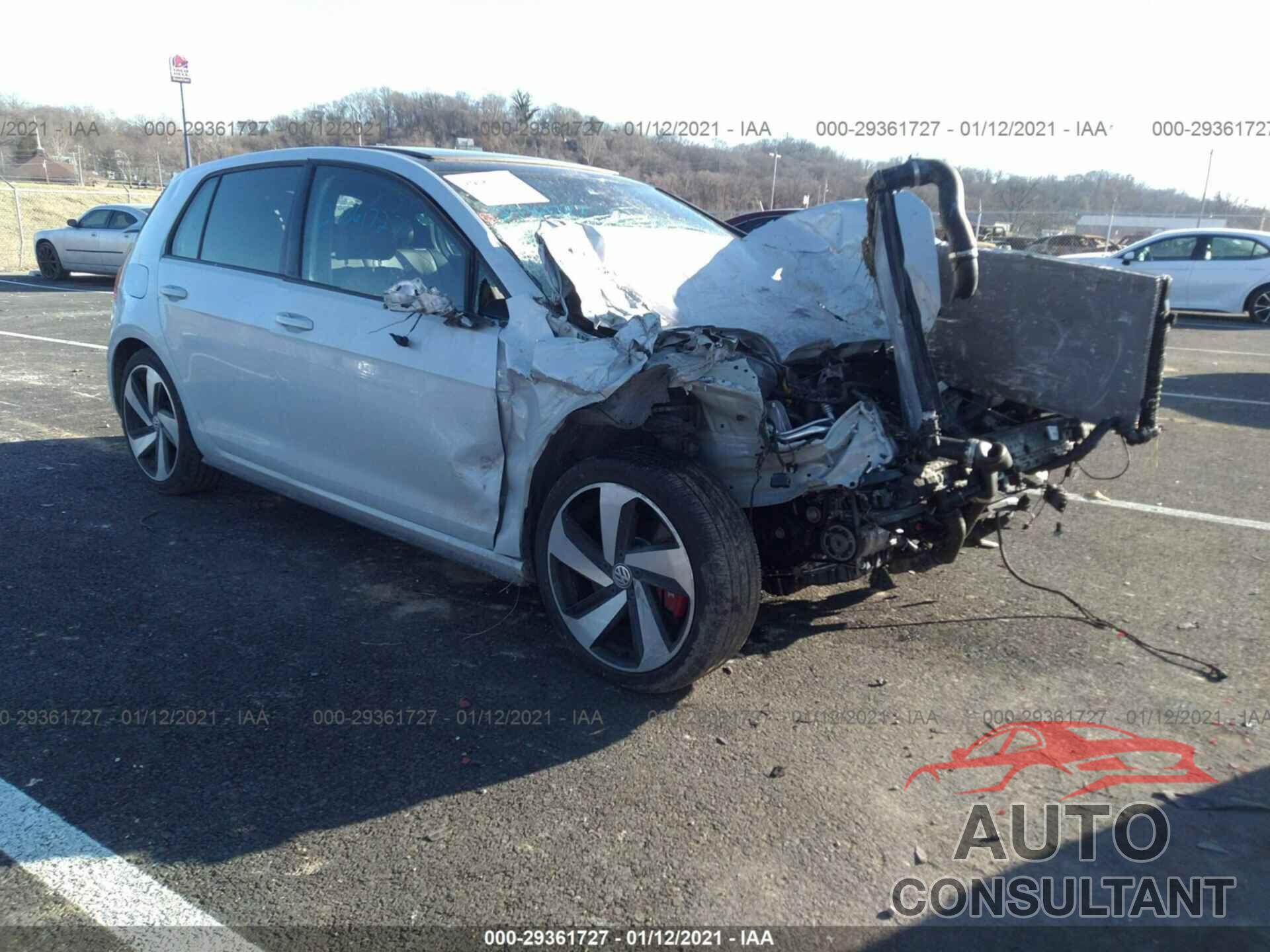 VOLKSWAGEN GOLF GTI 2020 - 3VW5T7AU0LM013806