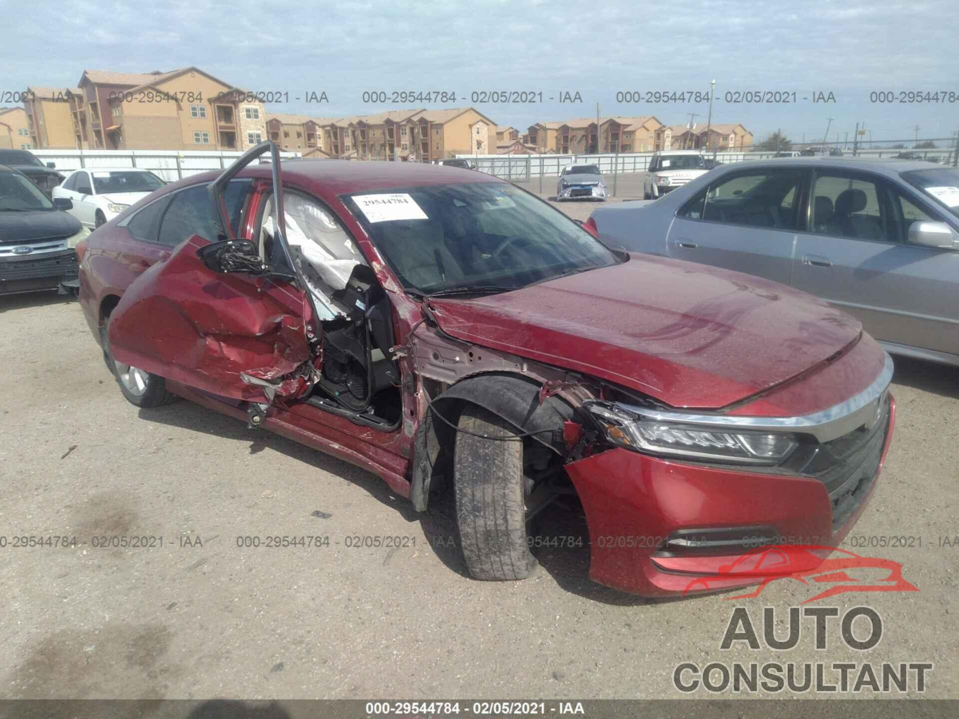 HONDA ACCORD SEDAN 2018 - 1HGCV1F17JA121397