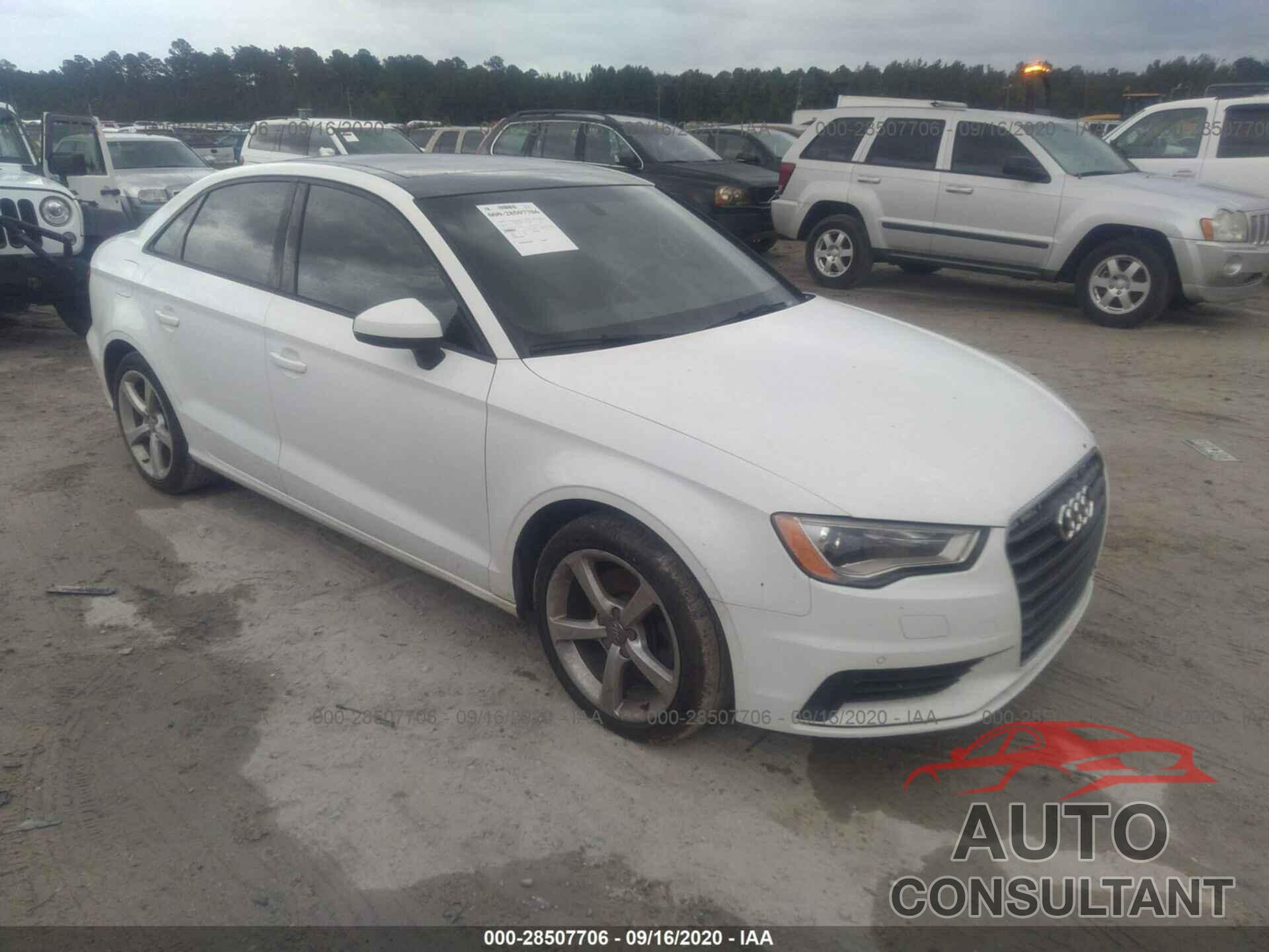 AUDI A3 2016 - WAUA7GFF1G1017203