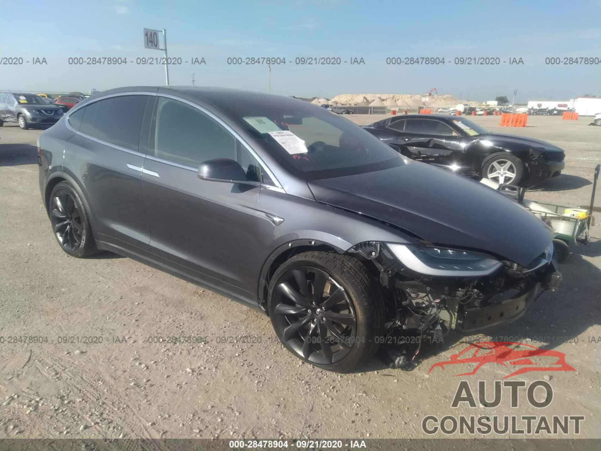 TESLA MODEL X 2019 - 5YJXCBE24KF192829