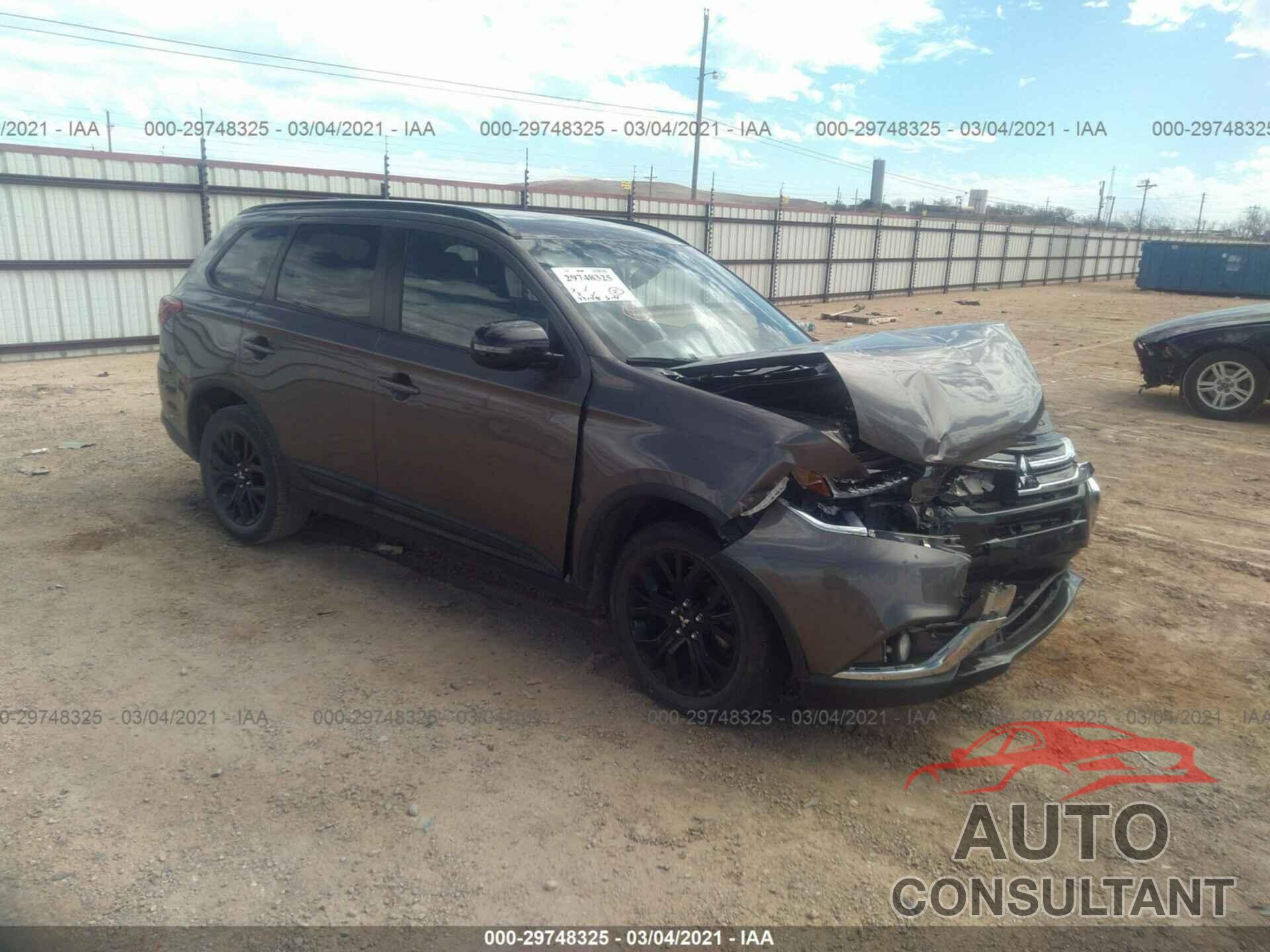 MITSUBISHI OUTLANDER 2018 - JA4AD3A39JZ029474