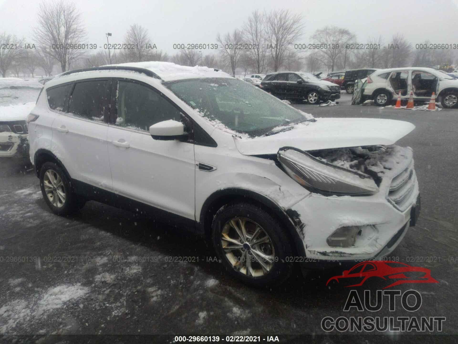 FORD ESCAPE 2018 - 1FMCU9GD8JUB15823