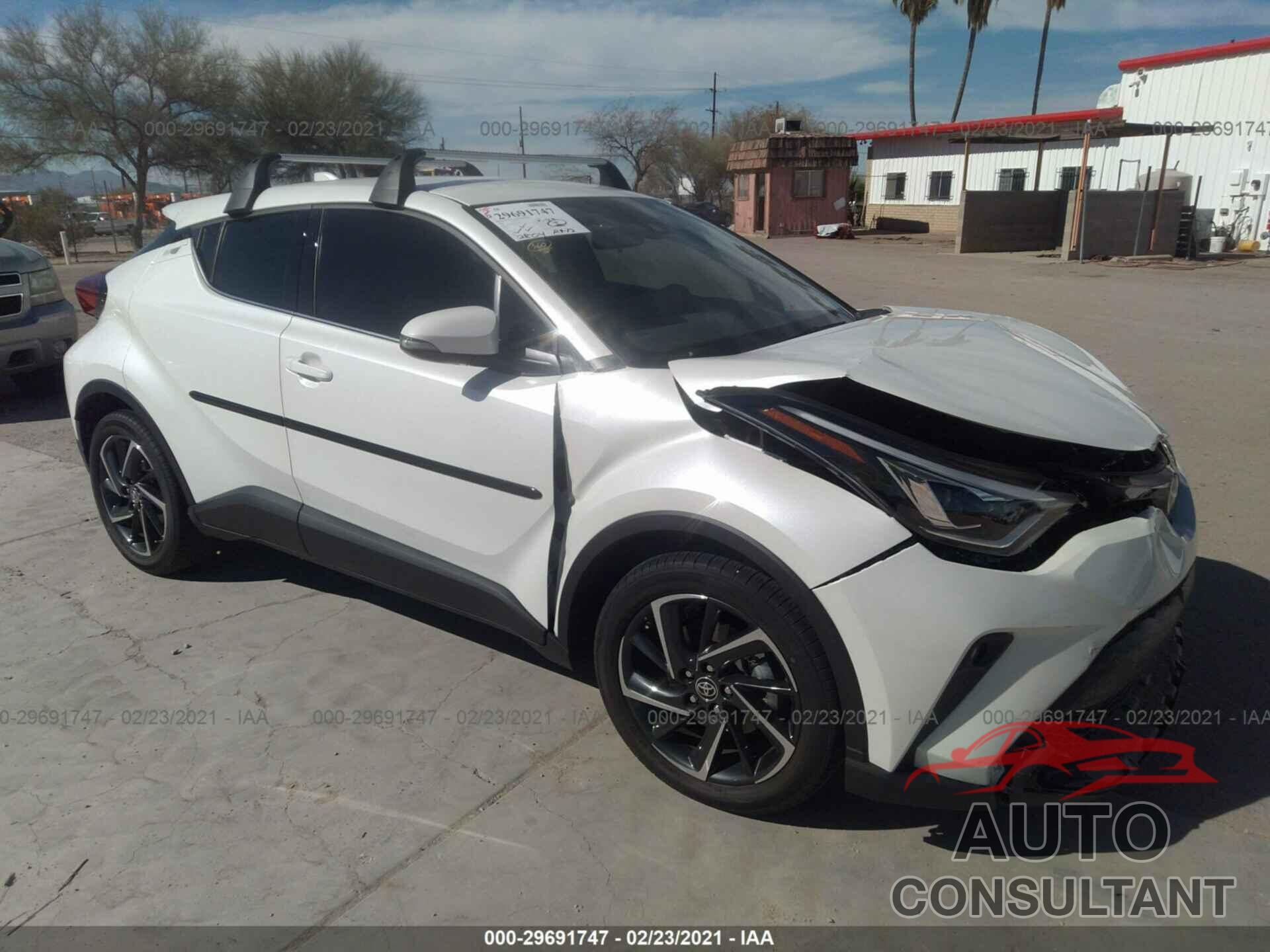 TOYOTA C-HR 2020 - JTNKHMBX2L1083234