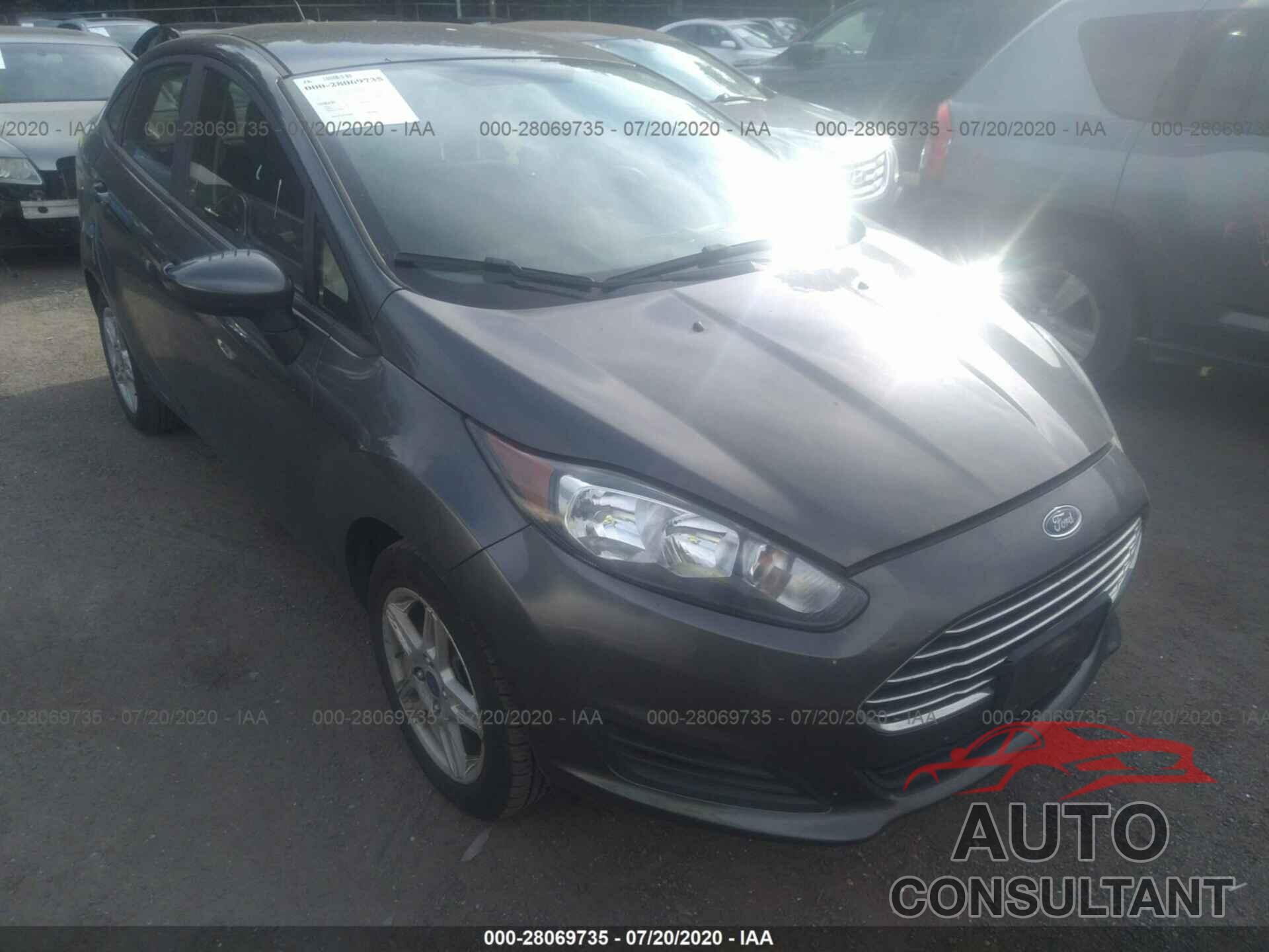 Ford Fiesta 2017 - 3FADP4BJ5HM110695