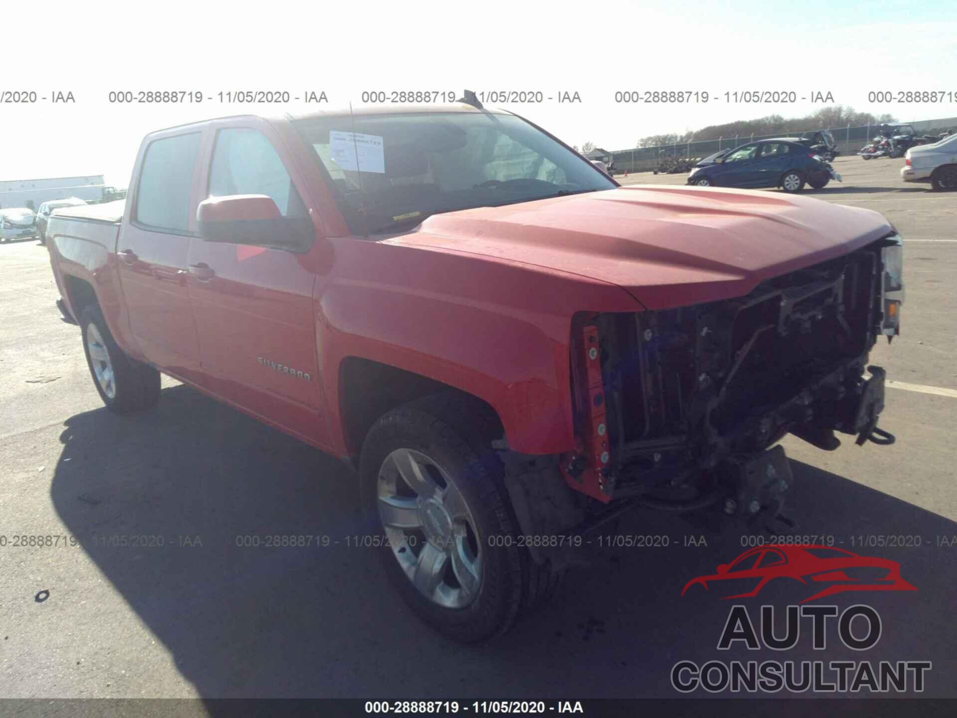 CHEVROLET SILVERADO 1500 2018 - 3GCUKRER5JG319527