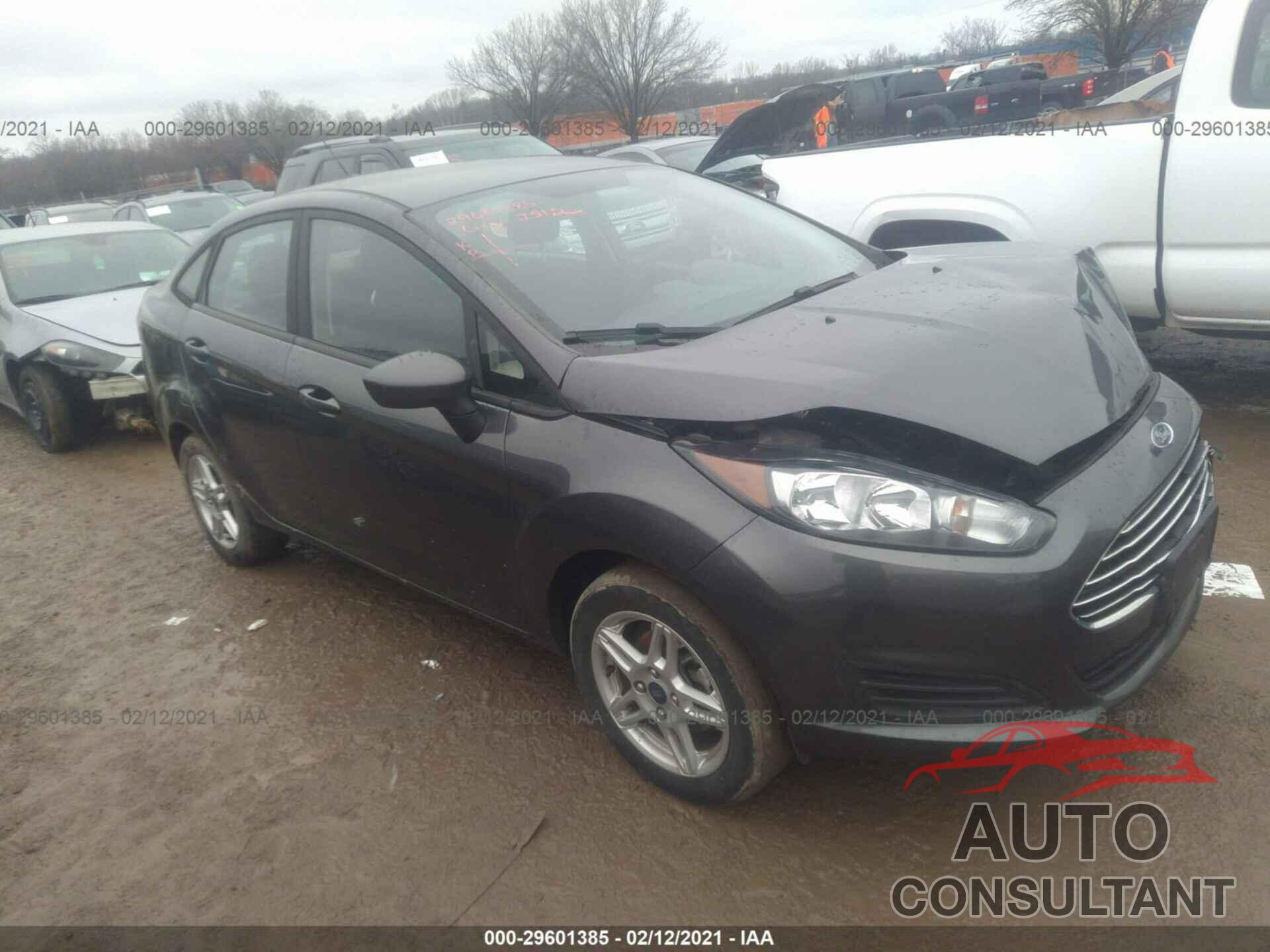 FORD FIESTA 2018 - 3FADP4BJ5JM109276