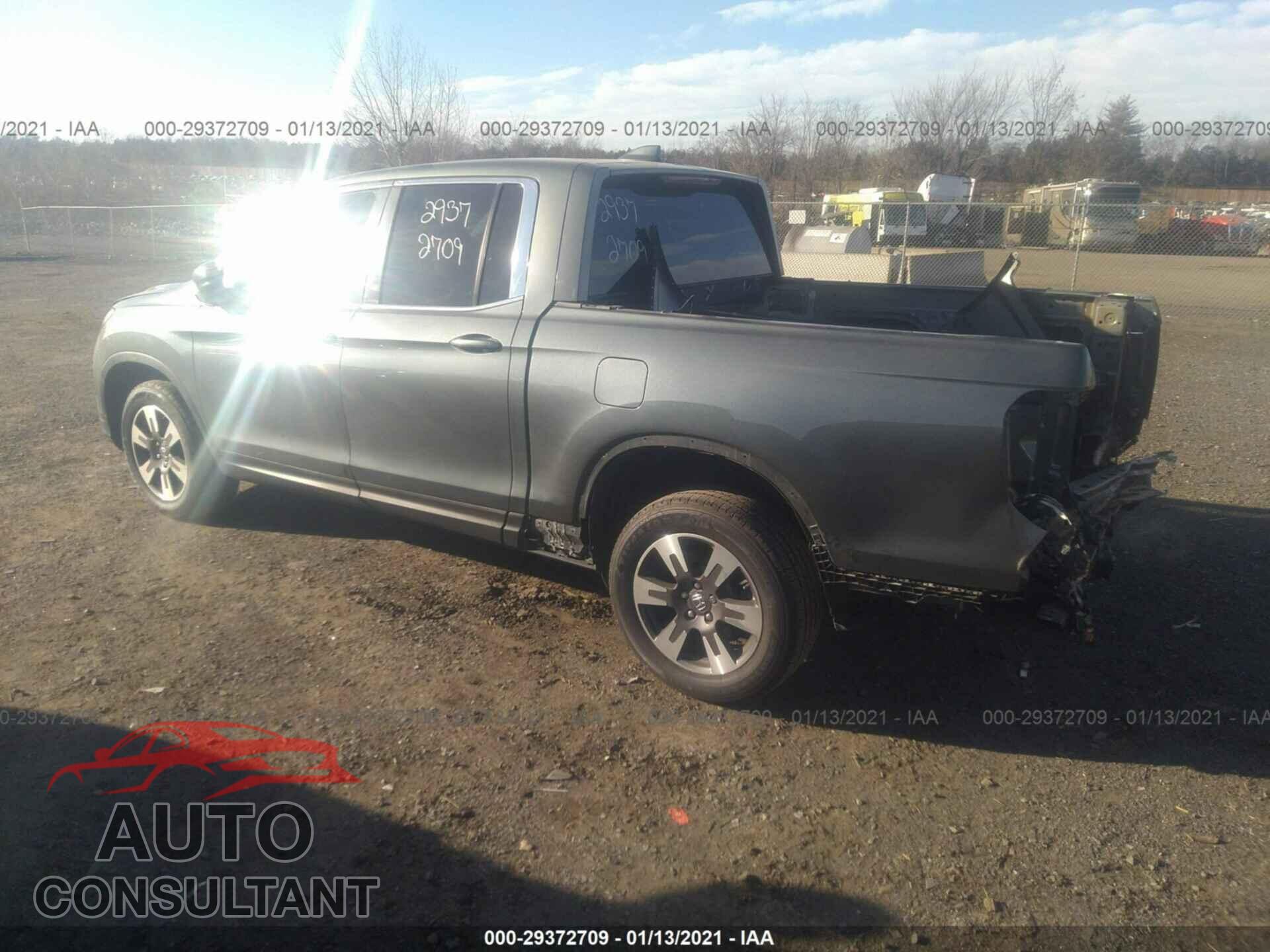 HONDA RIDGELINE 2017 - 5FPYK3F5XHB019533
