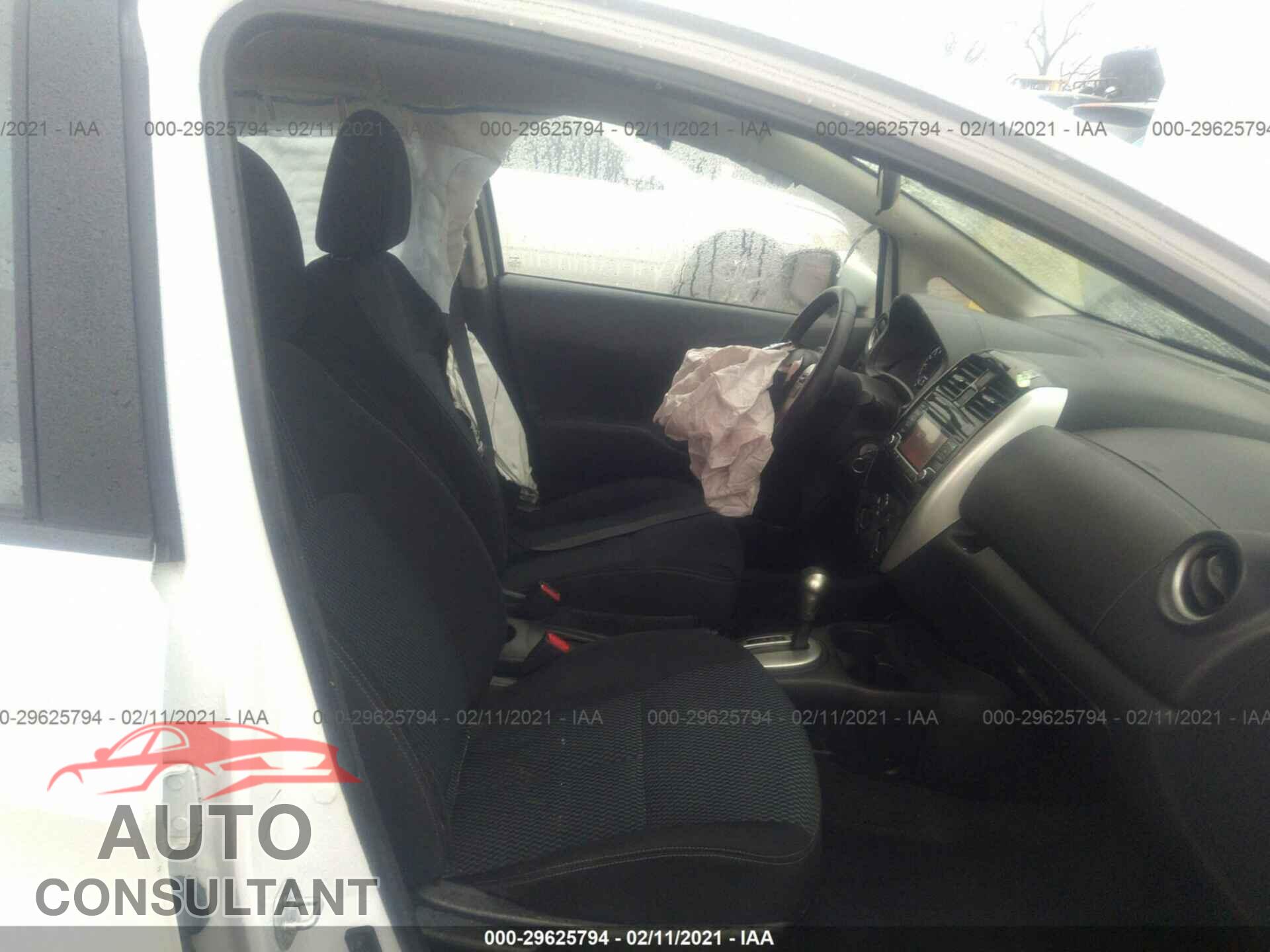 NISSAN VERSA NOTE 2016 - 3N1CE2CP8GL367845