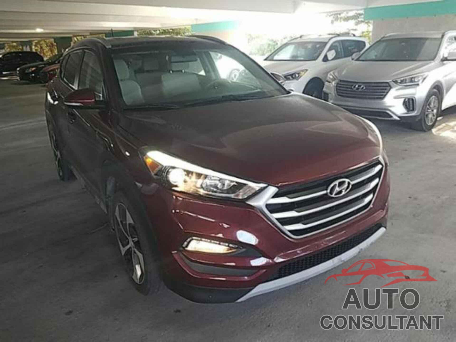 HYUNDAI TUCSON 2017 - KM8J33A28HU361909