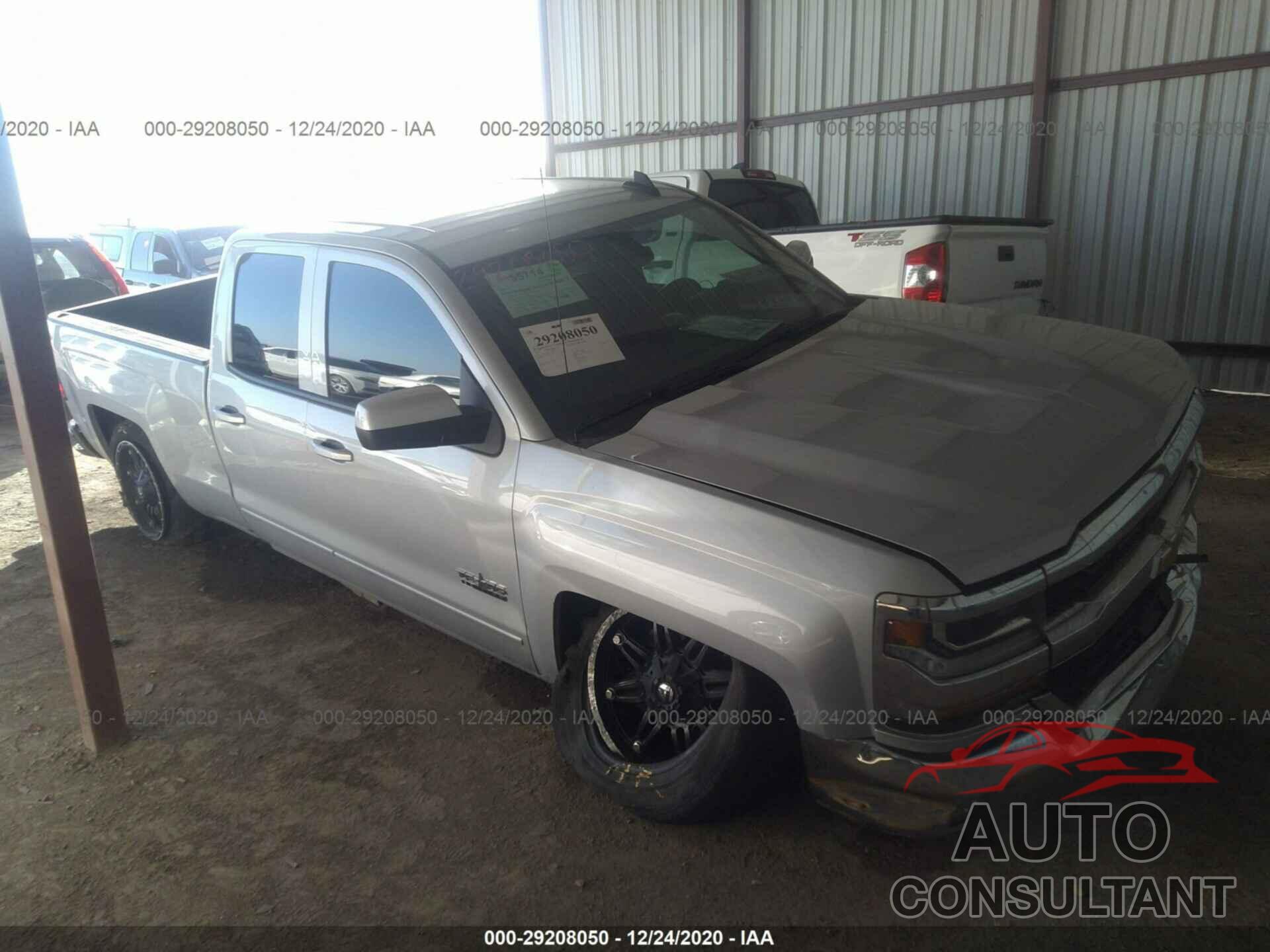 CHEVROLET SILVERADO 1500 2018 - 1GCRCREC5JZ373229