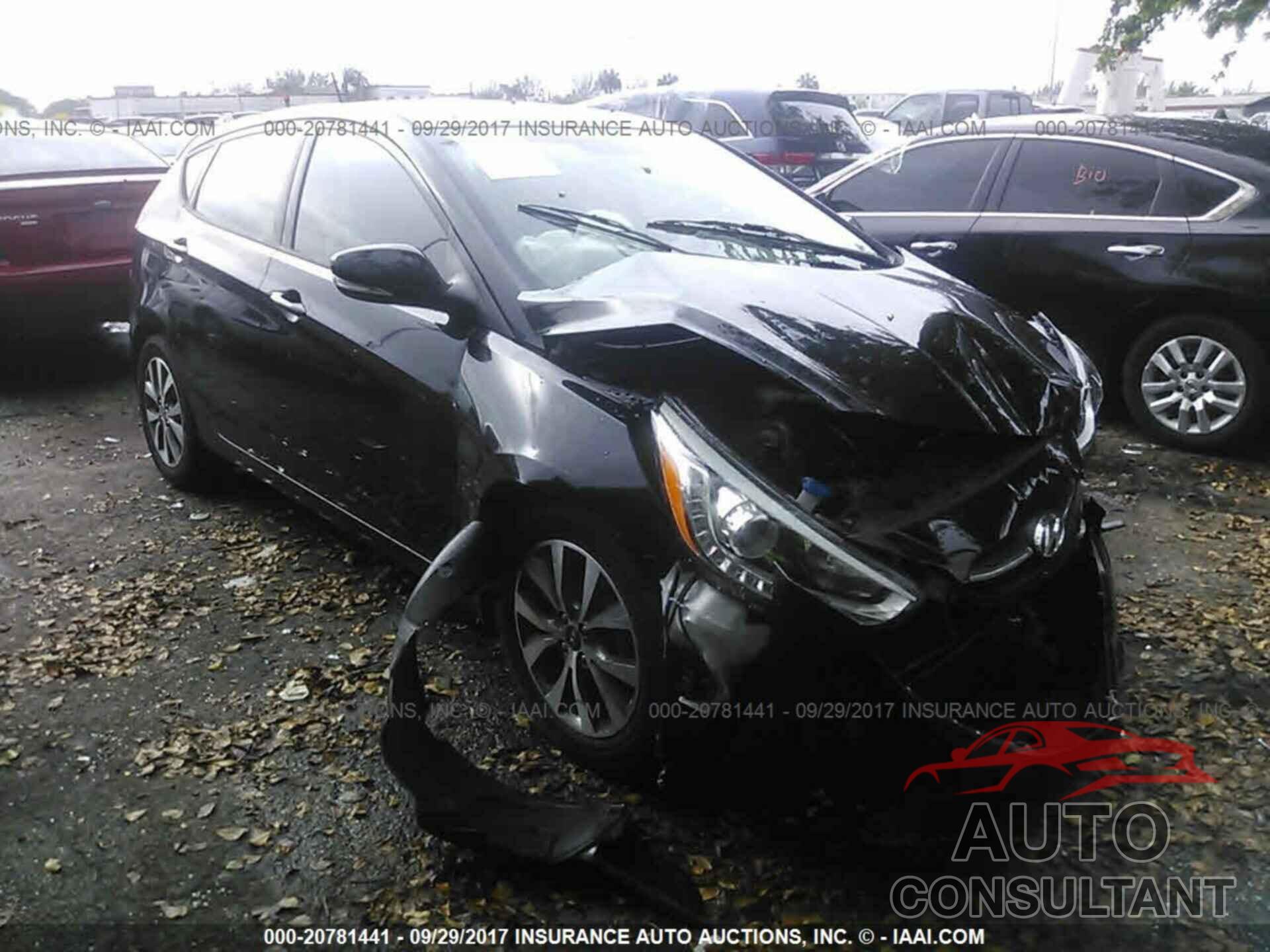 Hyundai Accent 2015 - KMHCU5AE2FU211321