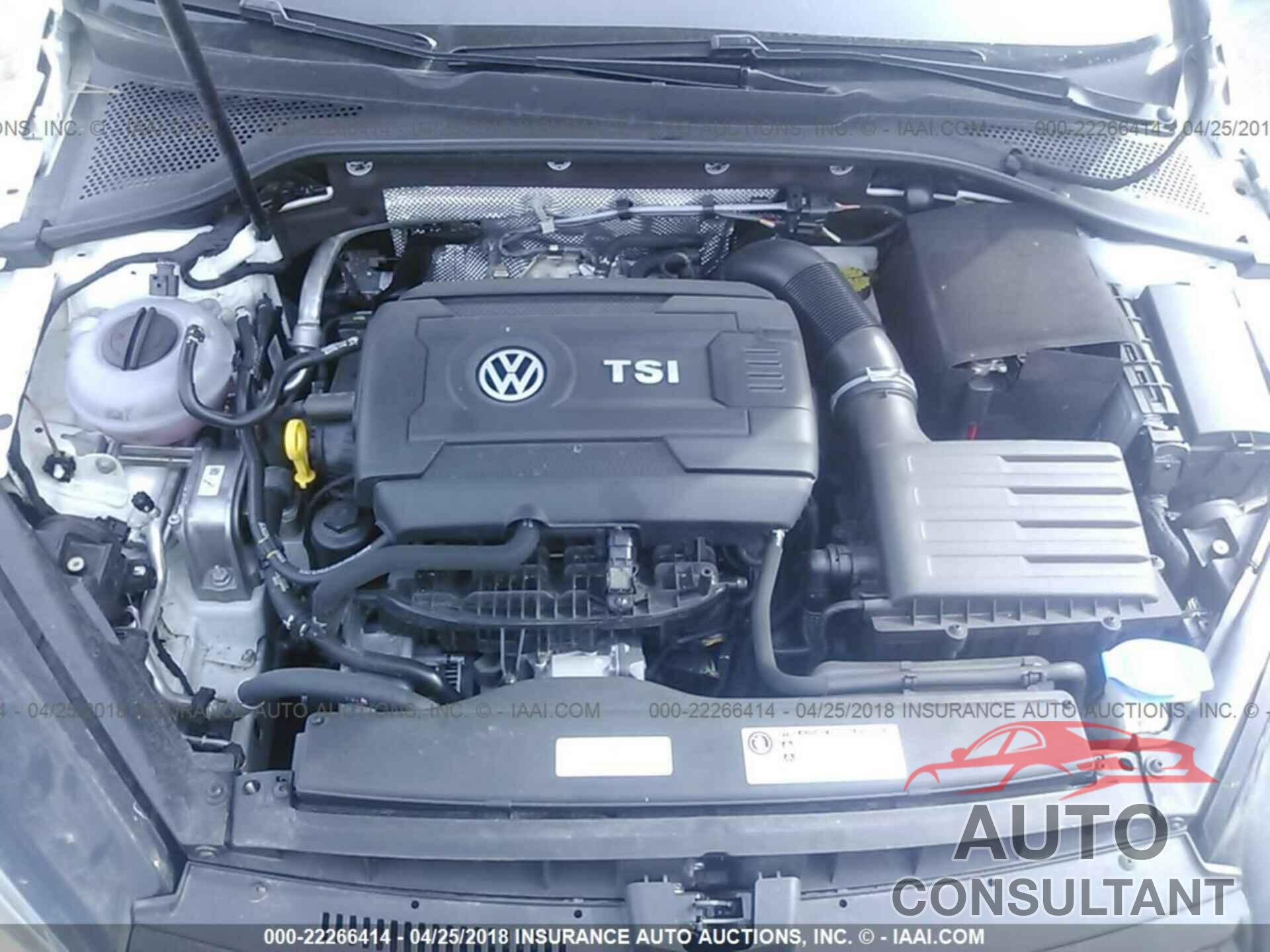 Volkswagen Golf 2017 - 3VWH17AU0HM523311