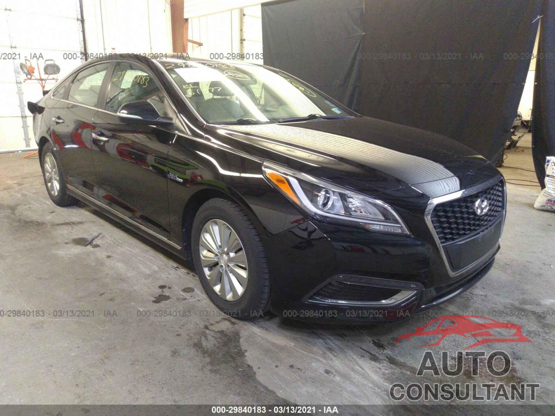 HYUNDAI SONATA HYBRID 2016 - KMHE24L10GA015478