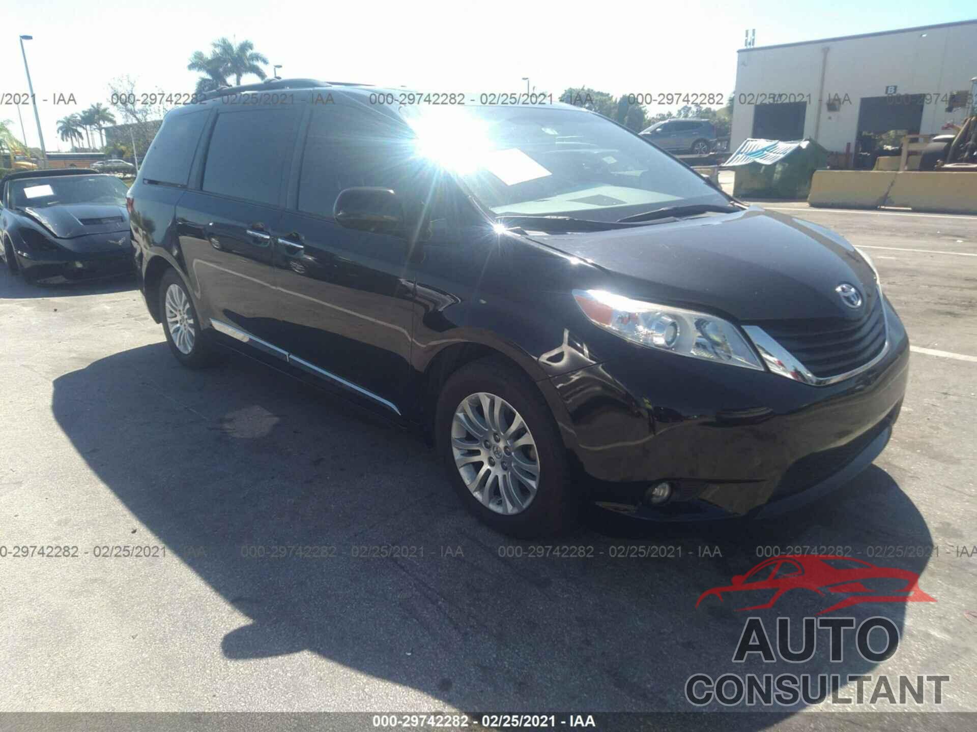 TOYOTA SIENNA 2016 - 5TDYK3DC7GS737030