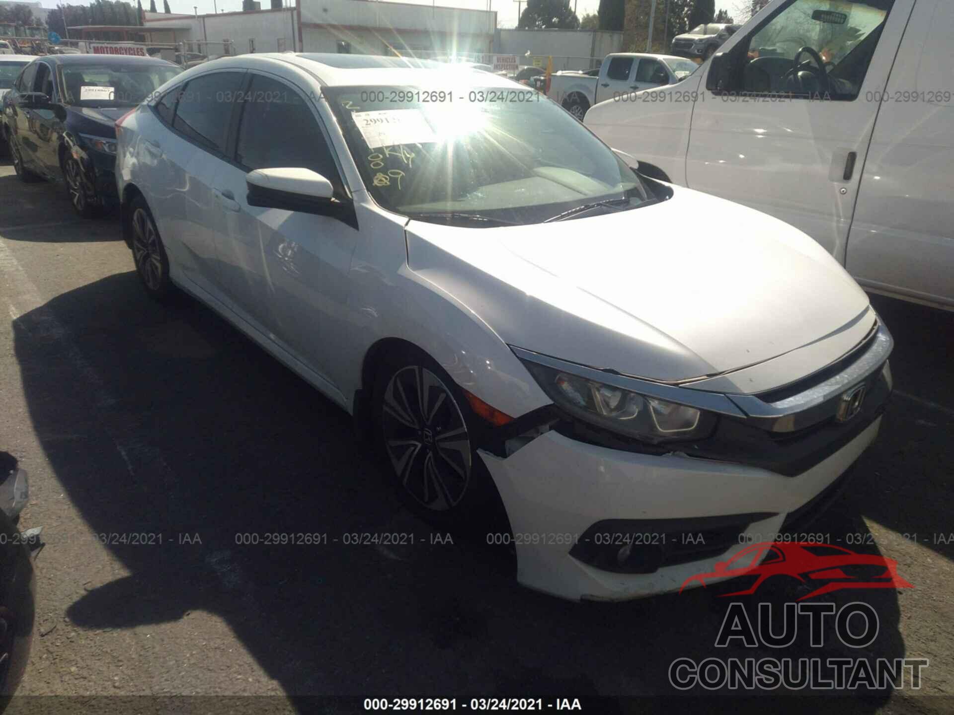 HONDA CIVIC SEDAN 2016 - 19XFC1F30GE008206