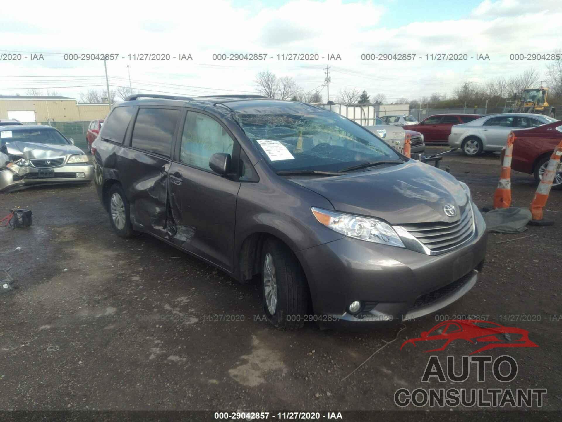 TOYOTA SIENNA 2017 - 5TDYZ3DC6HS881391