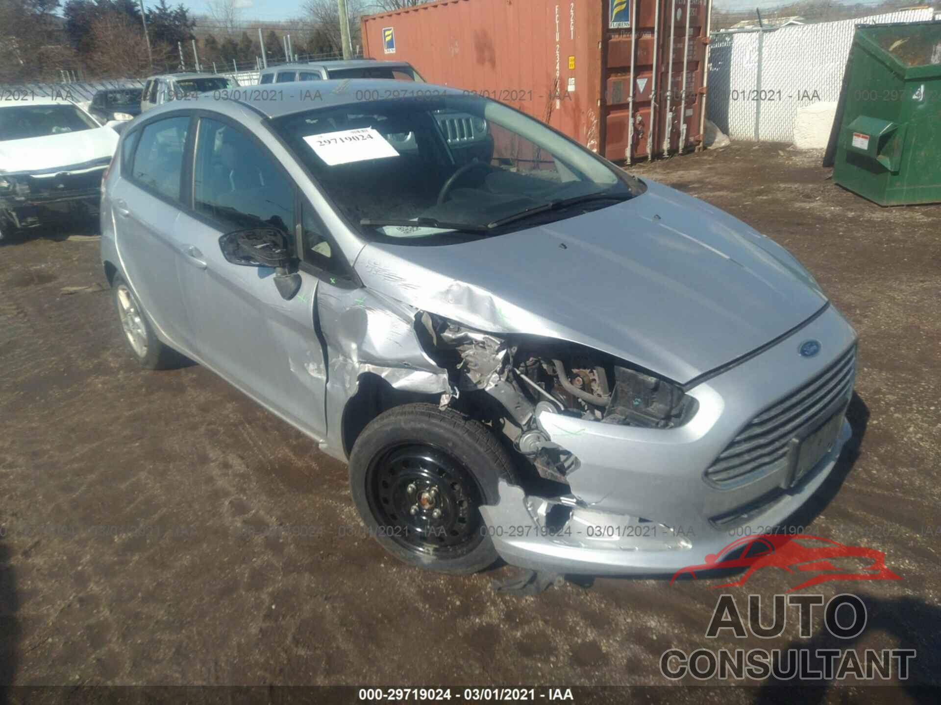 FORD FIESTA 2017 - 3FADP4EJ9HM135496