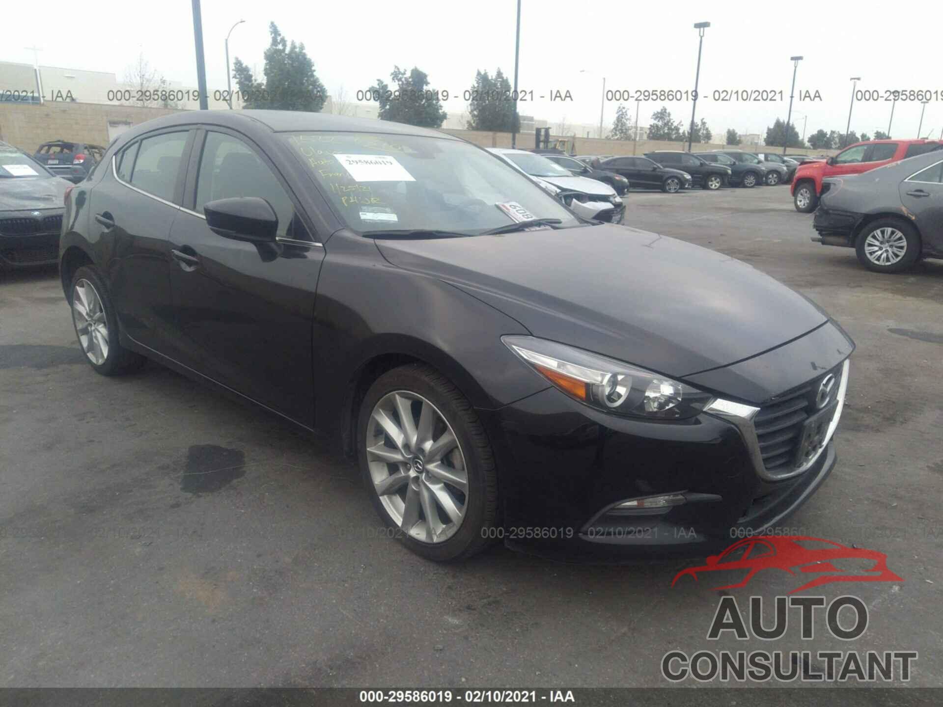 MAZDA MAZDA3 5-DOOR 2017 - 3MZBN1L76HM121744