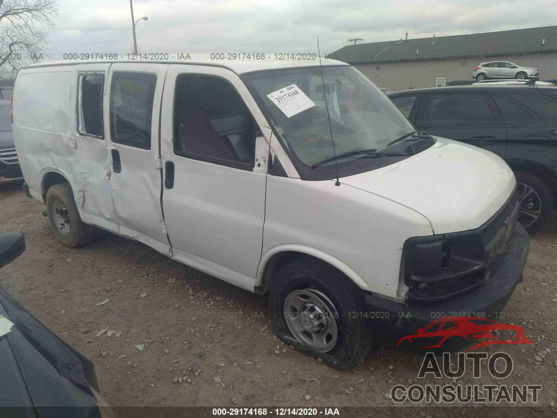 CHEVROLET EXPRESS CARGO VAN 2017 - 1GCWGAFF0H1159579