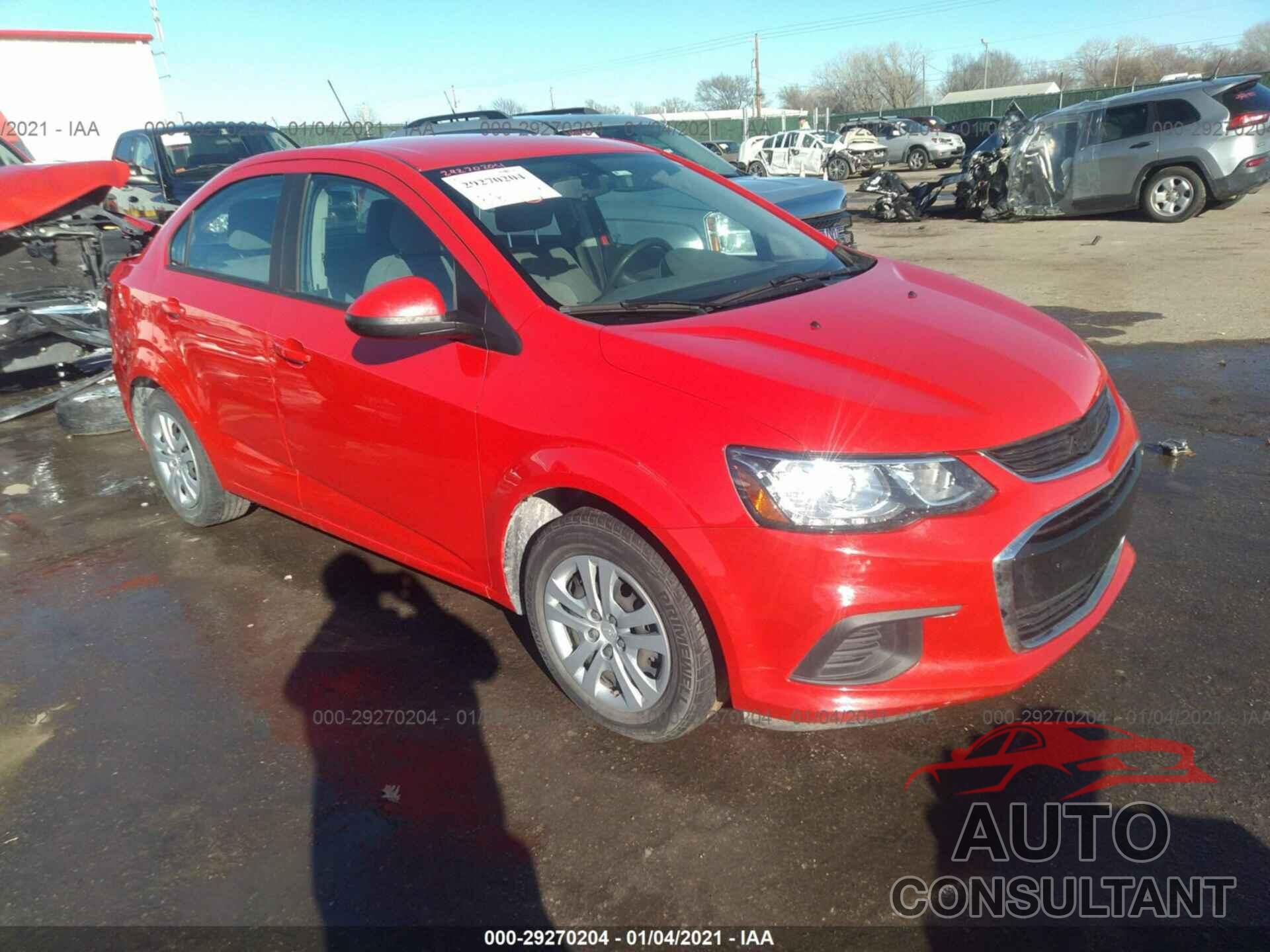 CHEVROLET SONIC 2017 - 1G1JB5SH3H4177198
