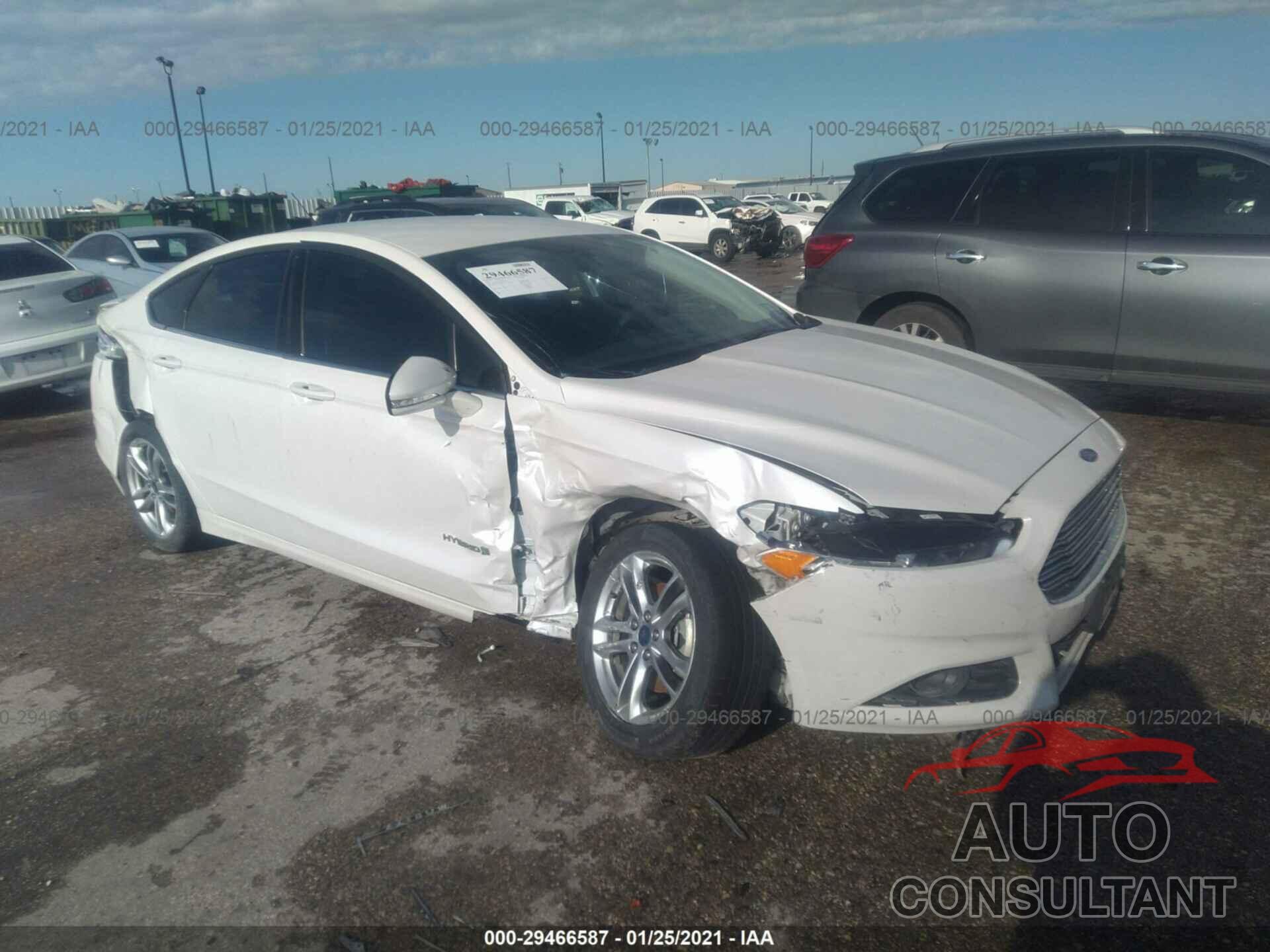 FORD FUSION 2016 - 3FA6P0LU8GR365594